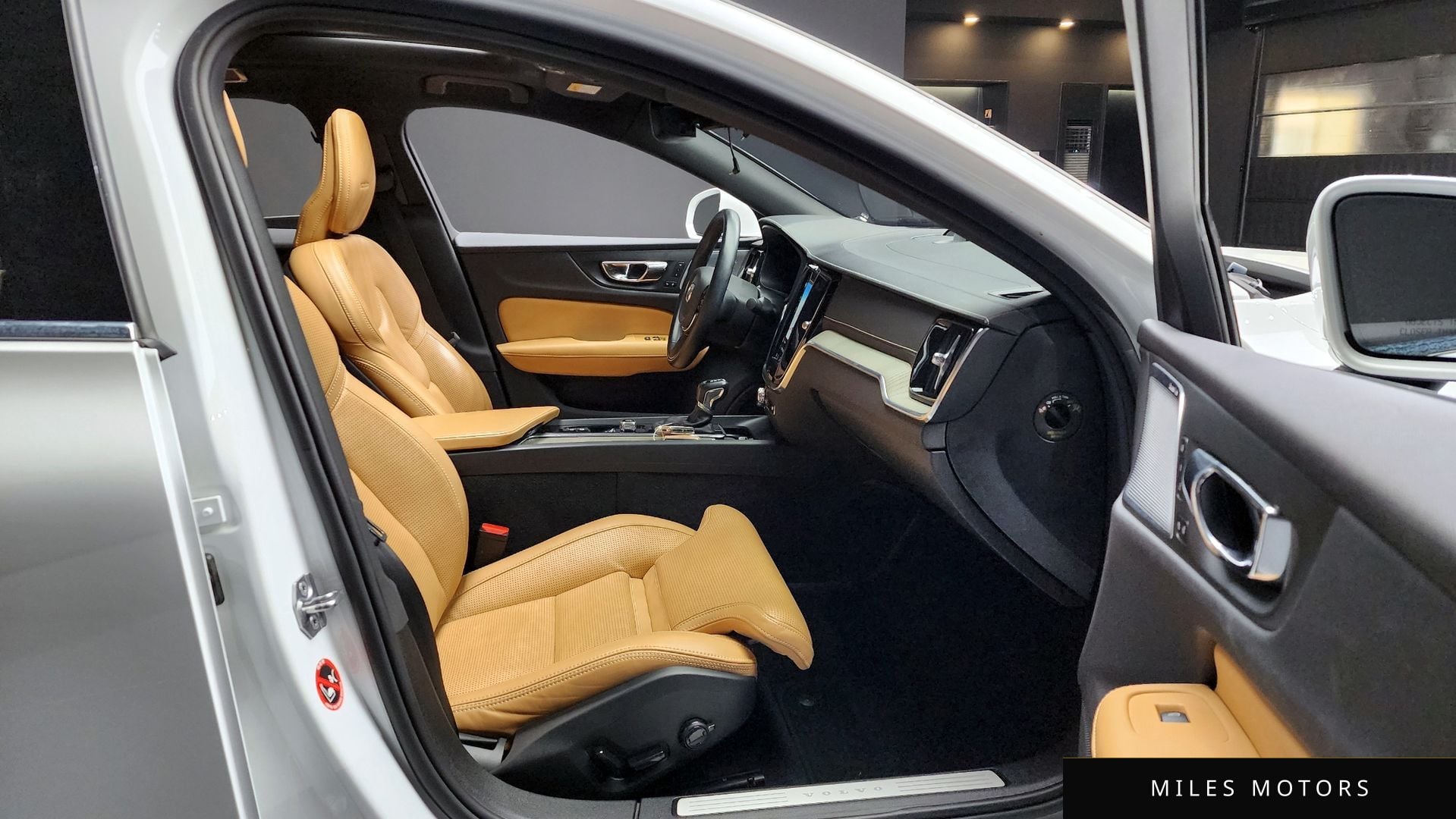 Volvo S60 2020 — миниатюра 10