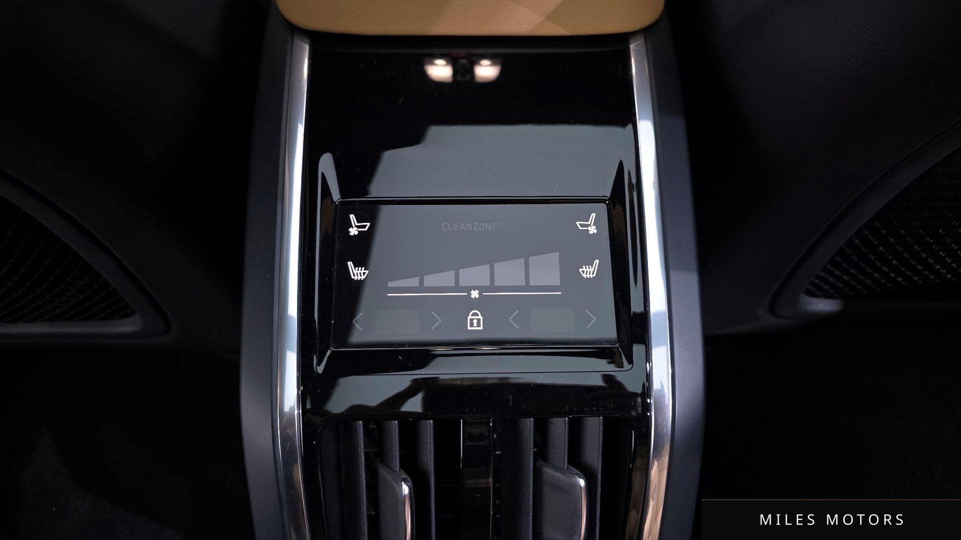 Volvo S90 2022 — миниатюра 19