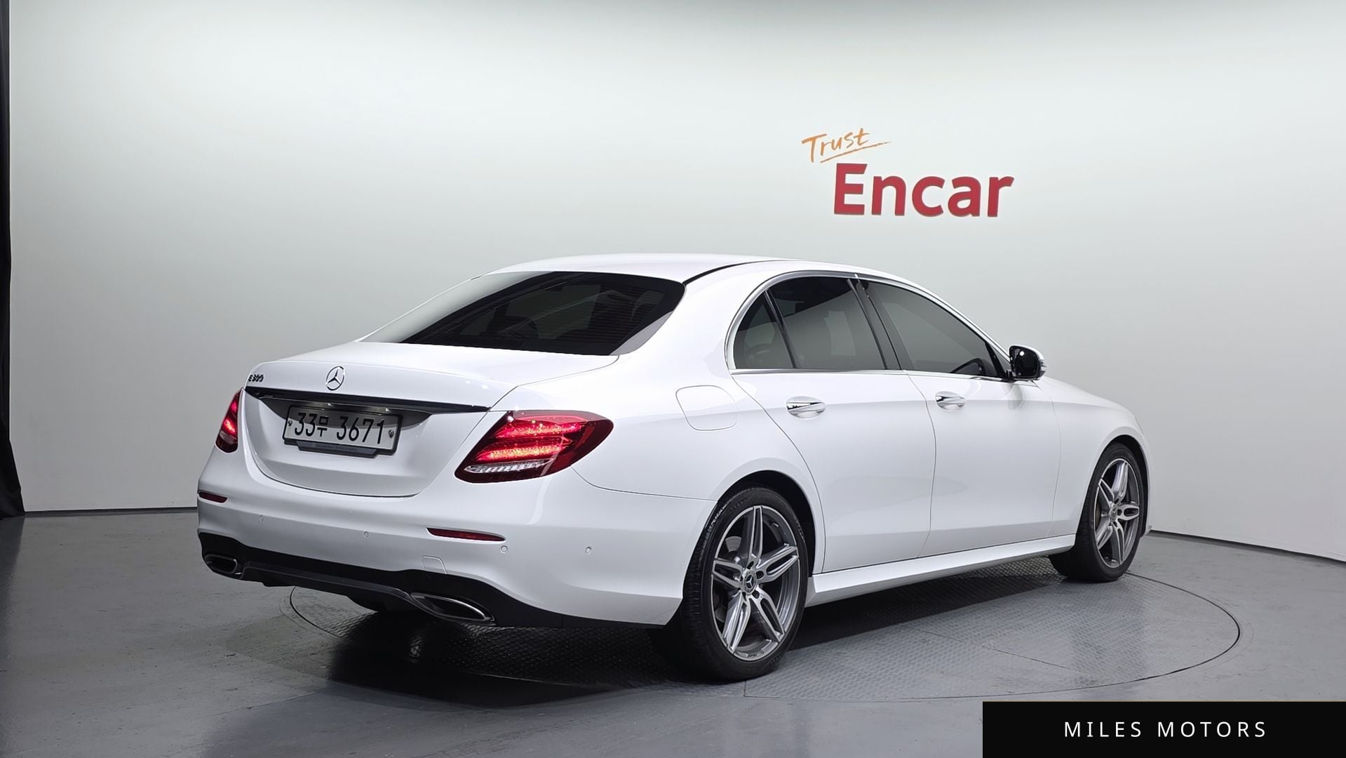 Mercedes-Benz E-Class W213 2019 — миниатюра 2