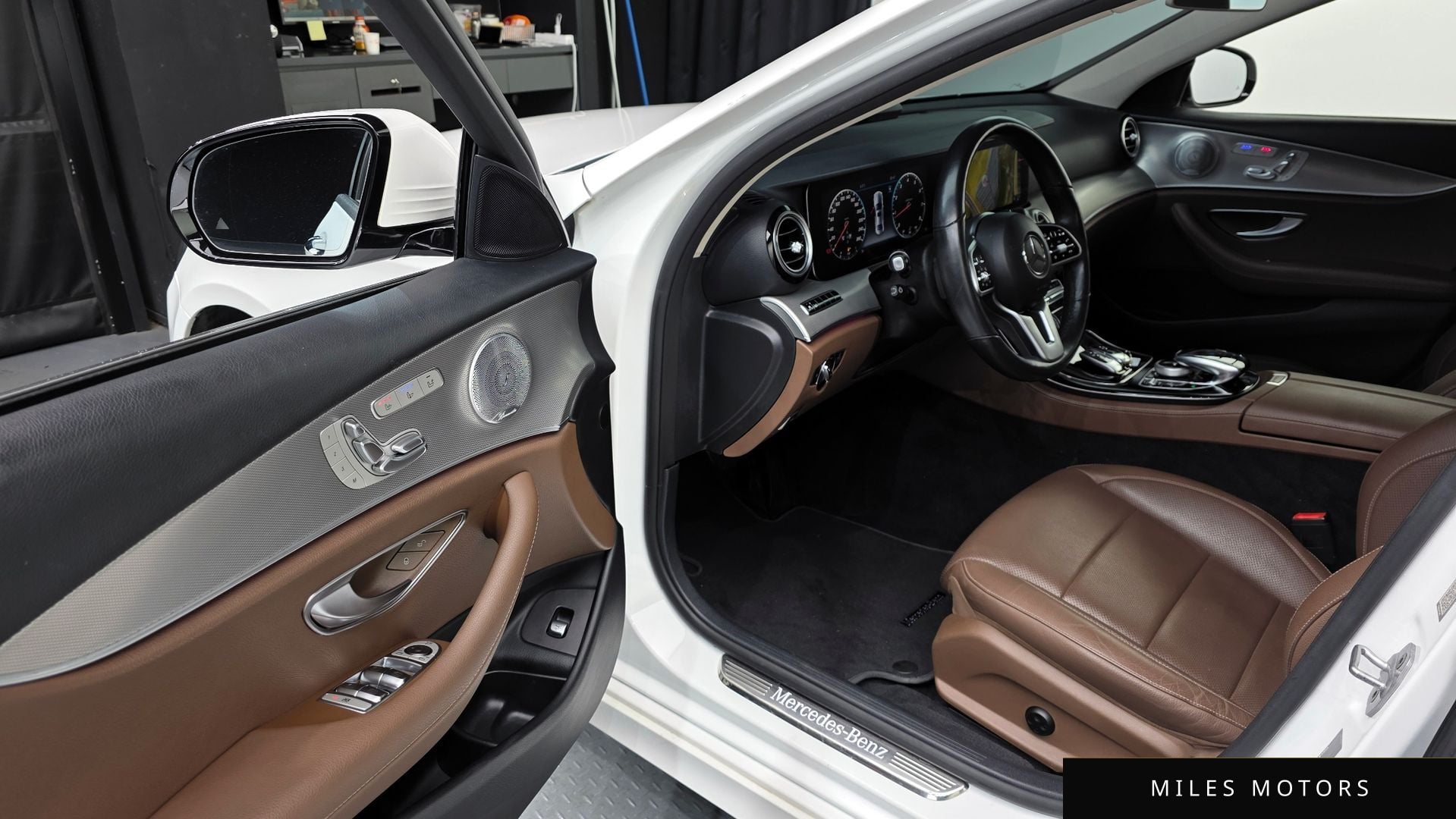 Mercedes-Benz E-Class W213 2019 — миниатюра 10