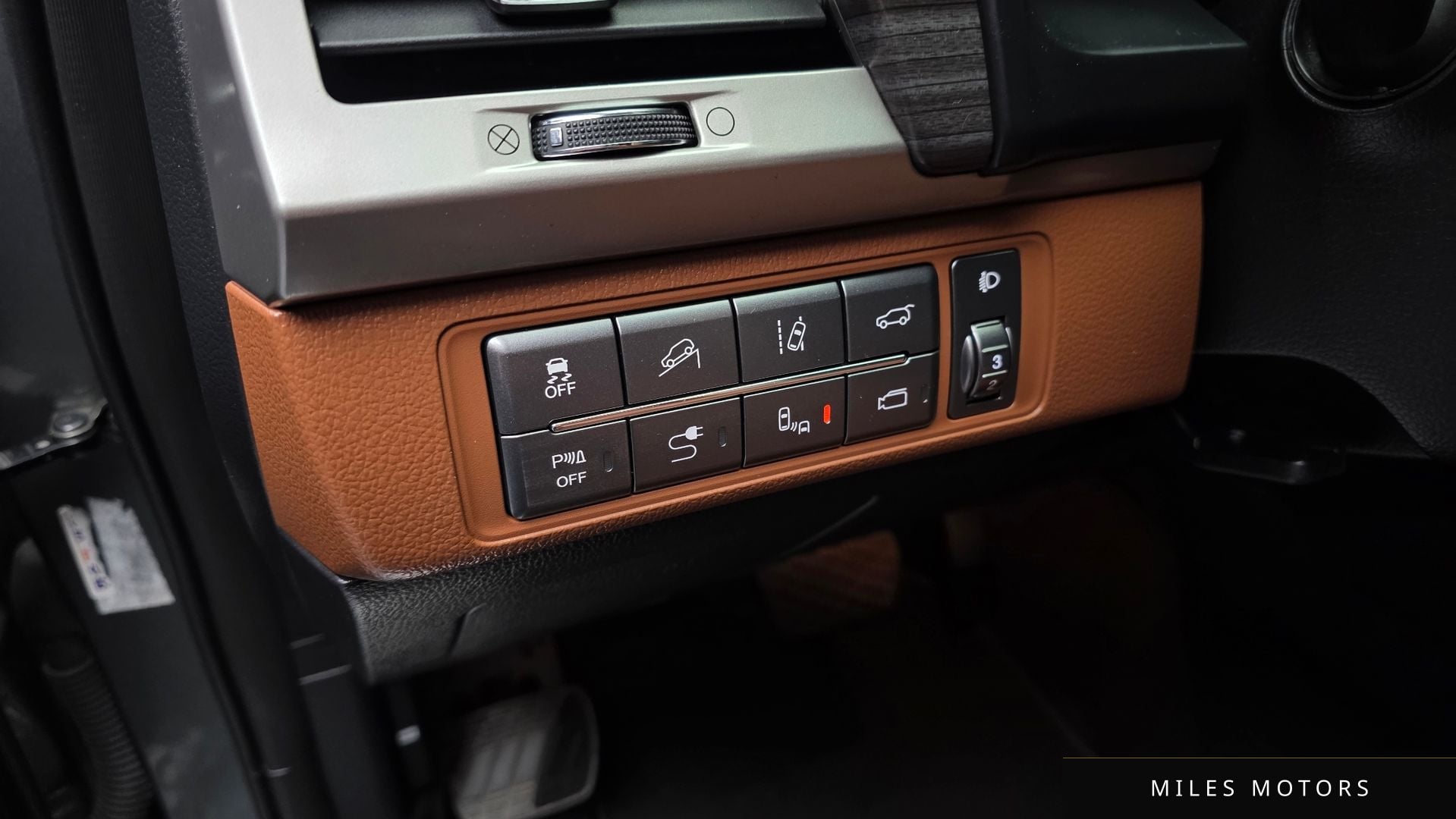 KG Mobility Rexton 2018 — миниатюра 16