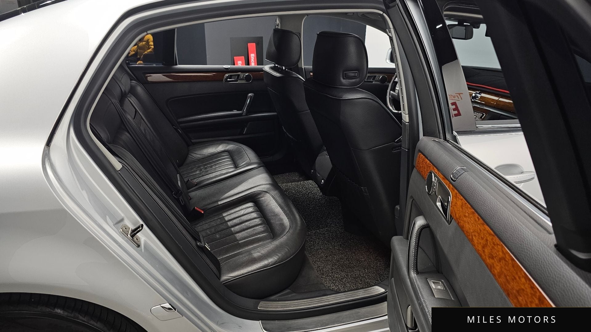 Volkswagen Phaeton 2011 — миниатюра 12