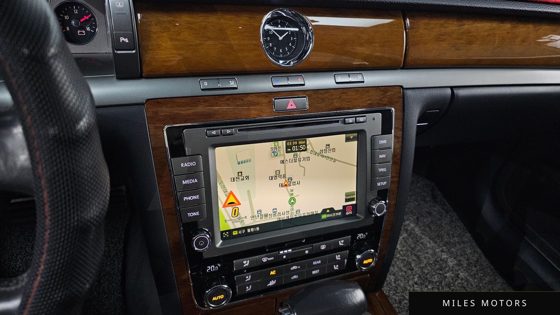 Volkswagen Phaeton 2011 — миниатюра 16