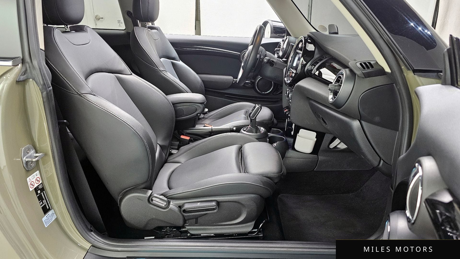 MINI 쿠퍼 S 2020 — миниатюра 11