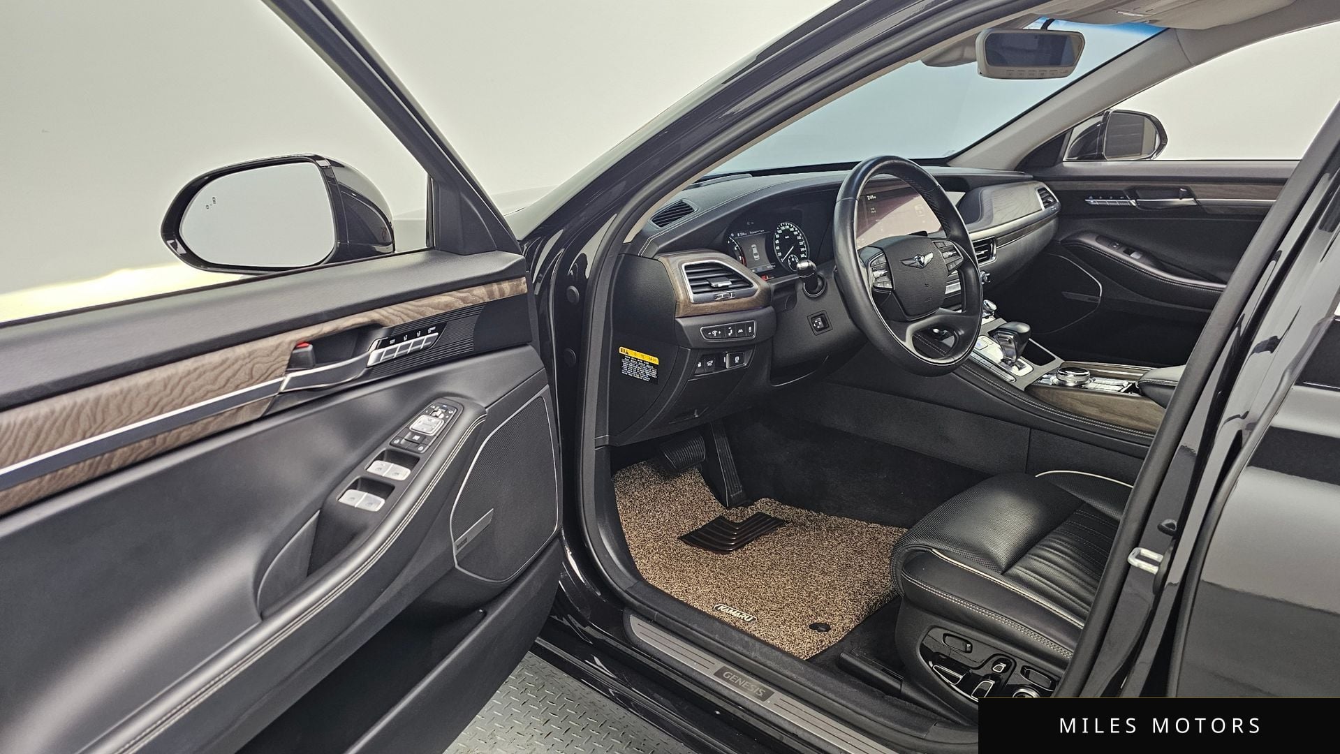Genesis G90 2019 — миниатюра 10