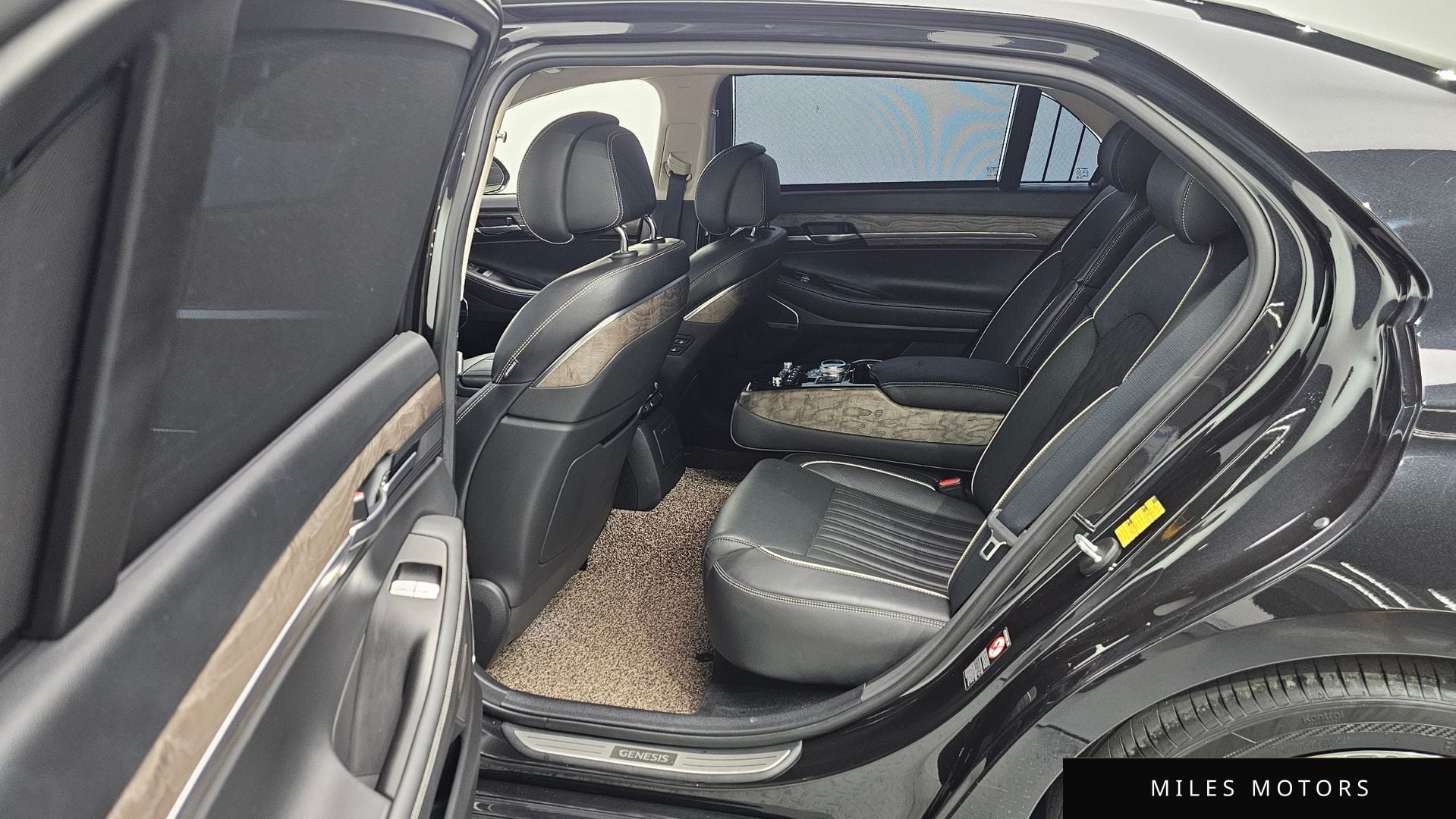 Genesis G90 2019 — миниатюра 12