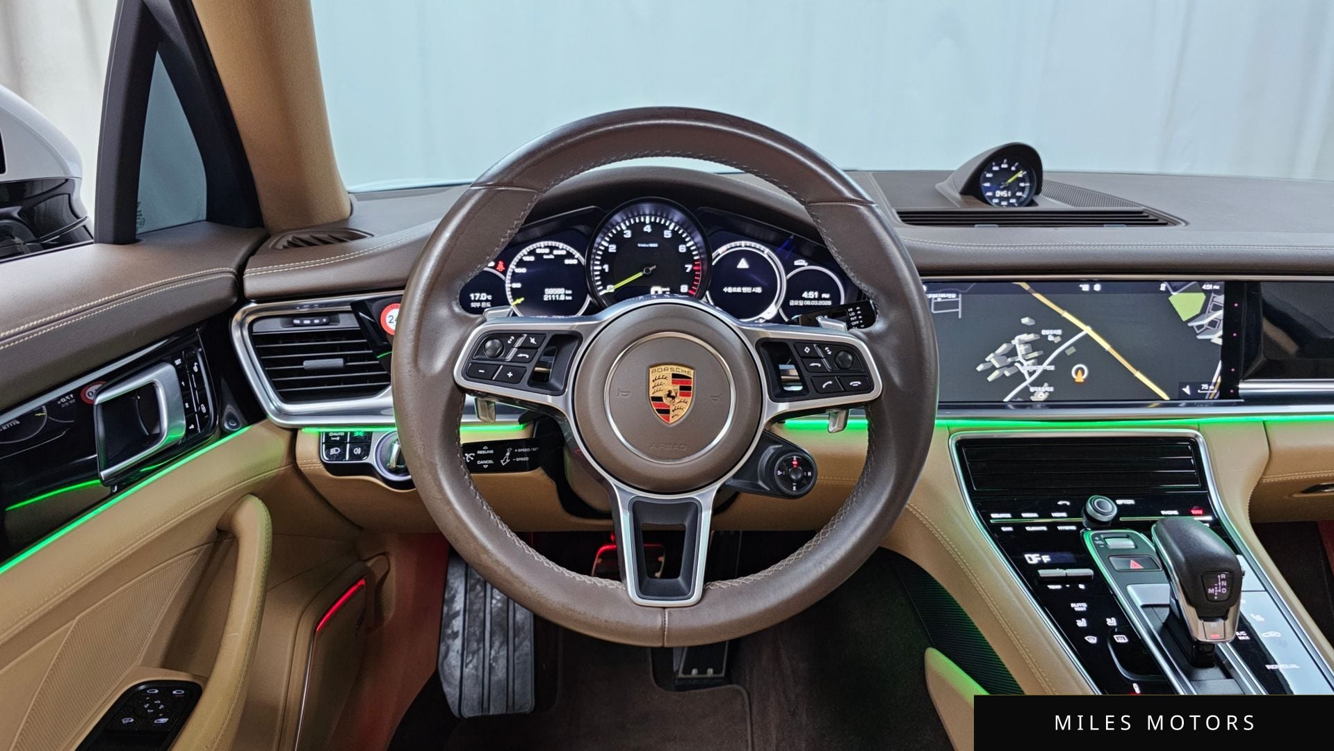 Porsche Panamera 2018 — миниатюра 13