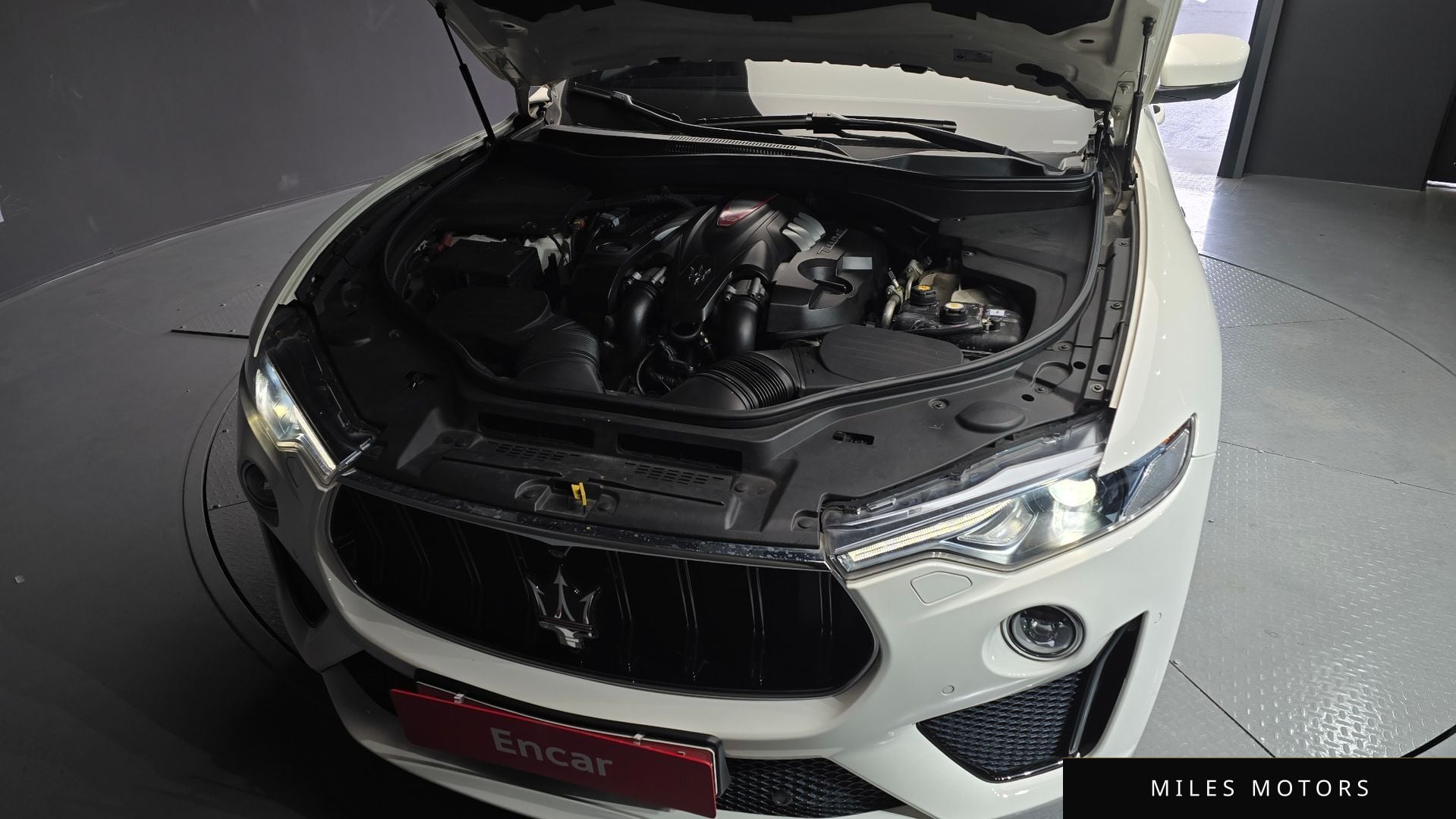 Maserati 르반떼 2019 — миниатюра 6