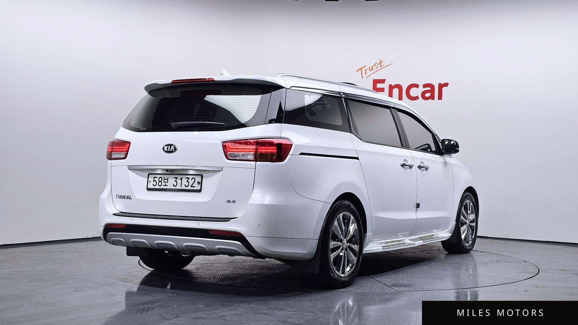 Kia Canival 2018 — миниатюра 2