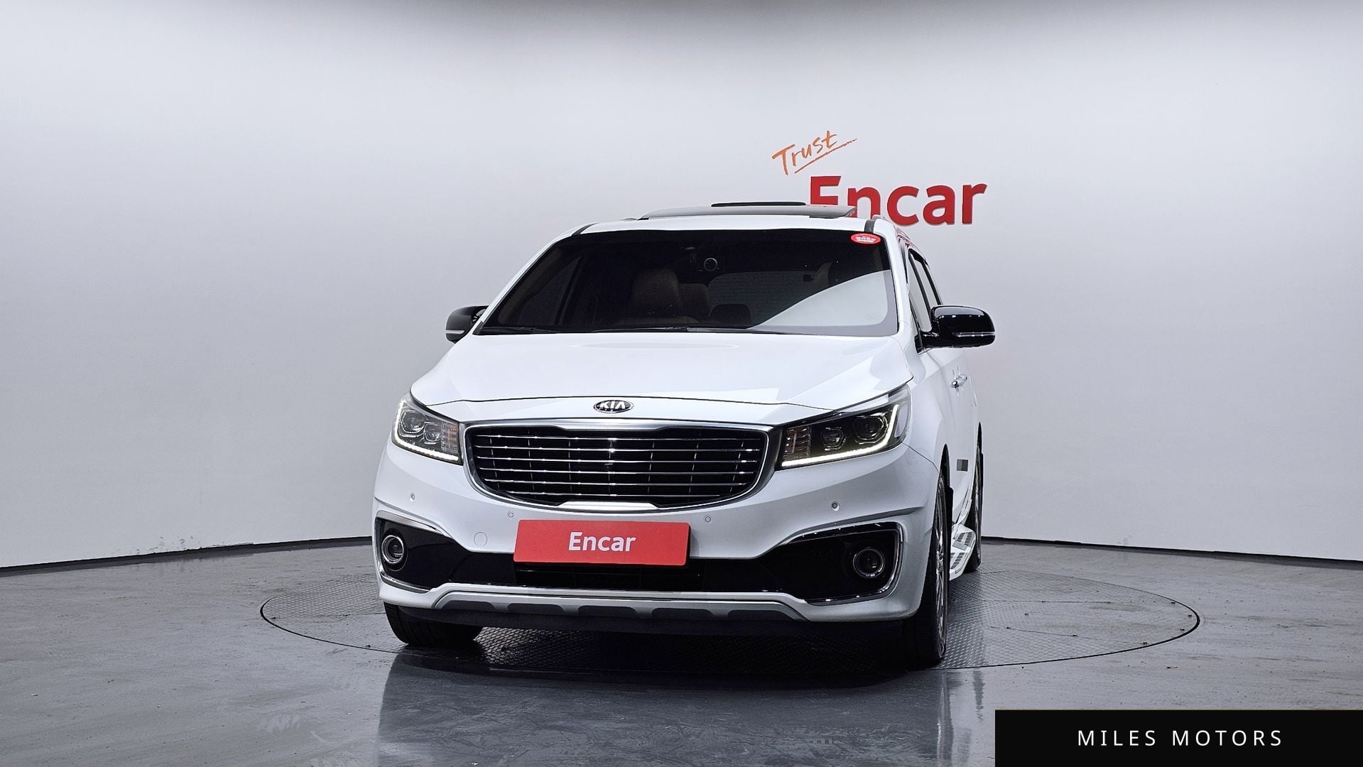 Kia Canival 2018 — миниатюра 3