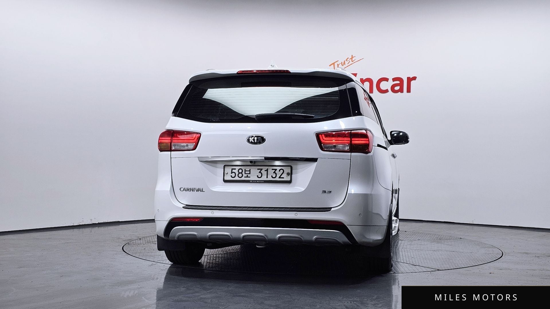 Kia Canival 2018 — миниатюра 4