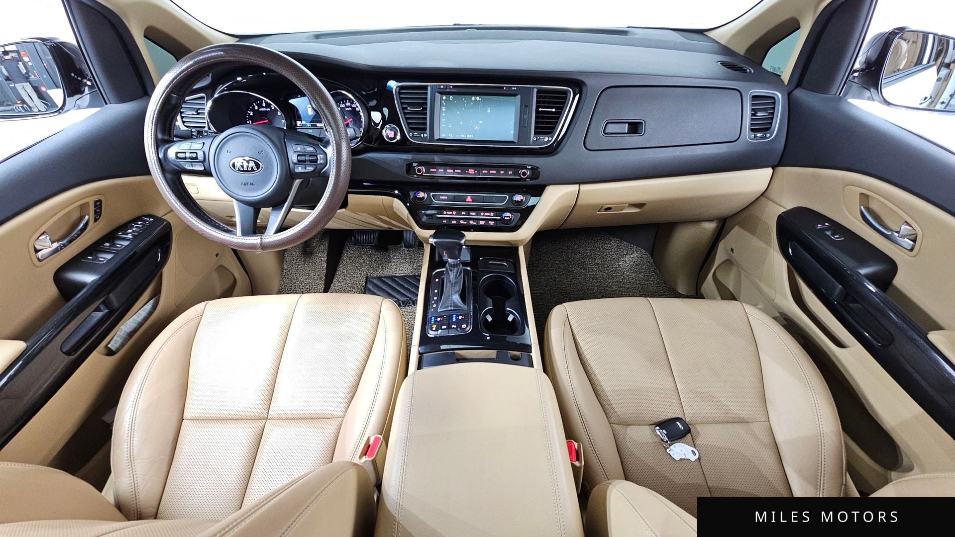 Kia Canival 2018 — миниатюра 7