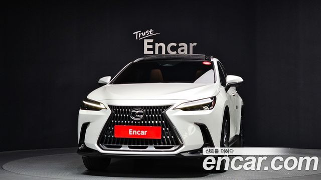 Лексус NX350h 2025 — миниатюра 3