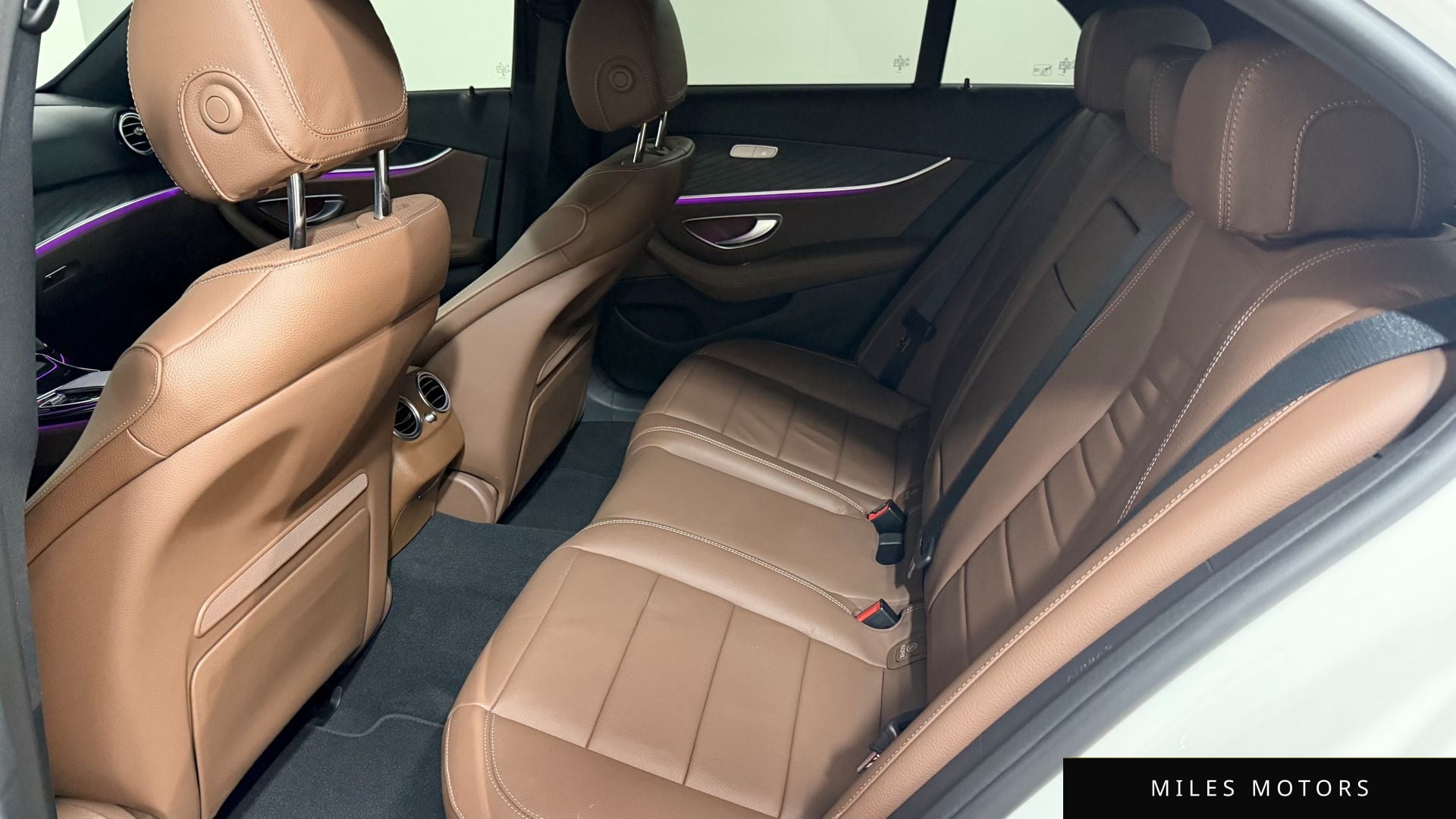 Mercedes-Benz E-Class W213 2023 — миниатюра 10