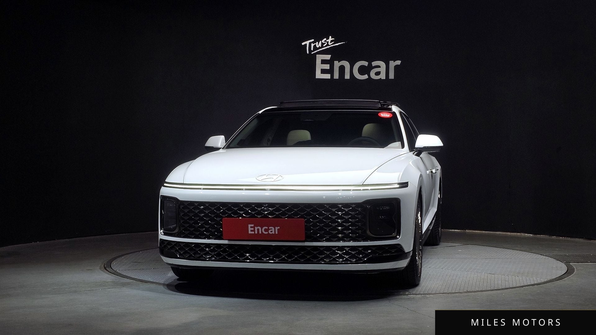 Hyundai Grandeur 2023 — миниатюра 3