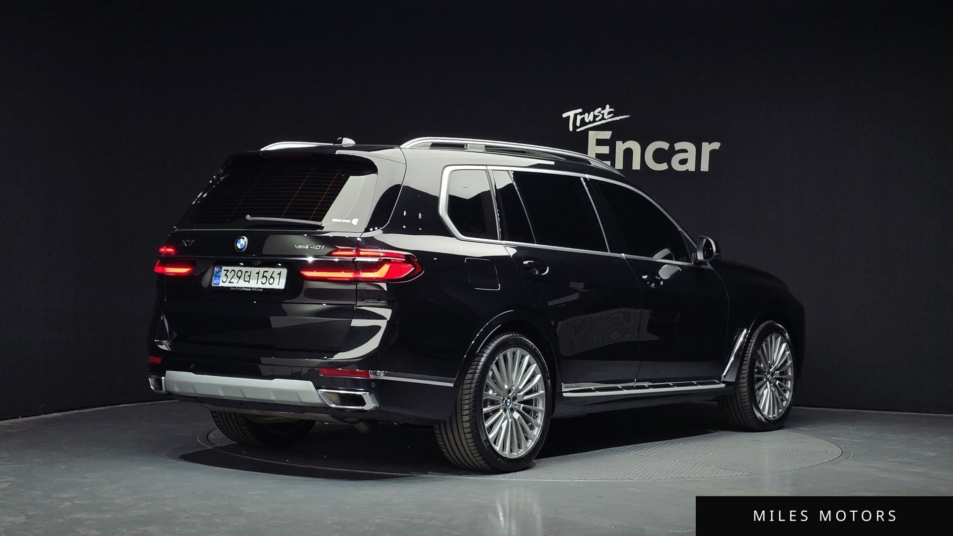BMW X7 (G07) 2025 — миниатюра 2