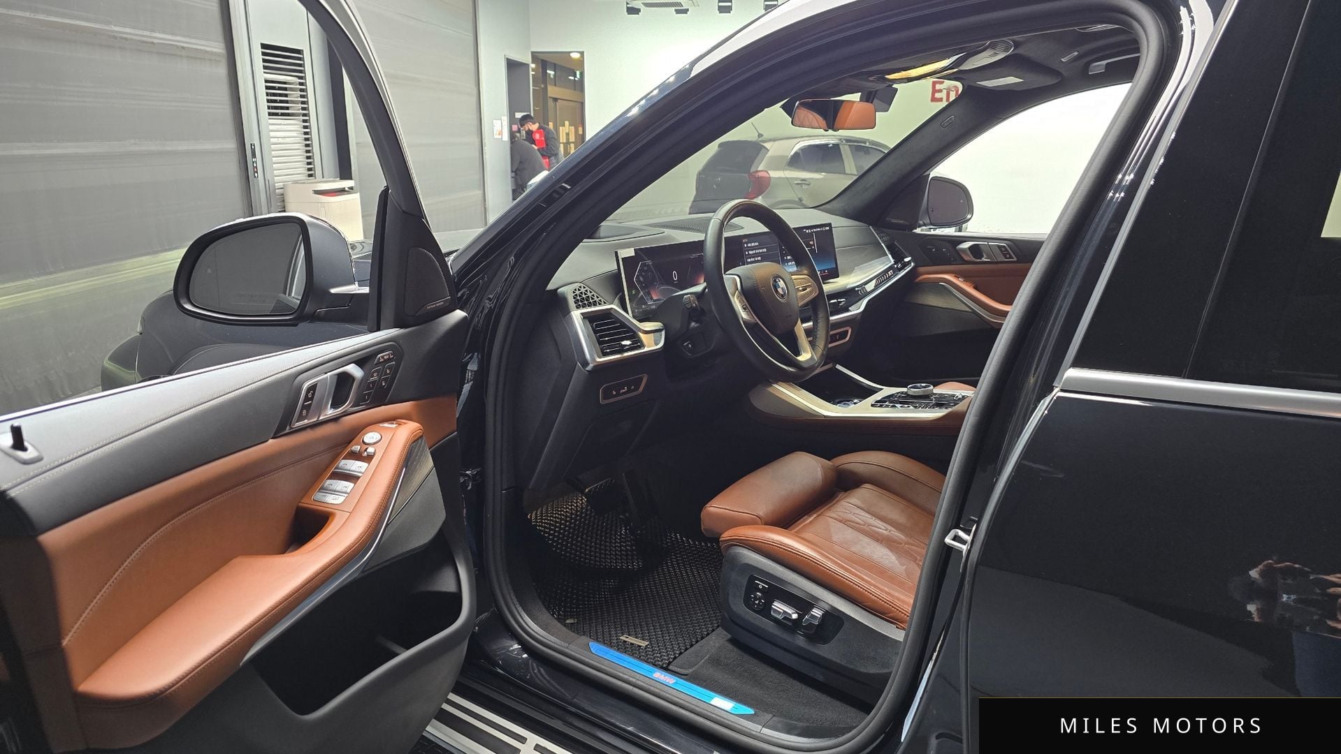 BMW X7 (G07) 2025 — миниатюра 10