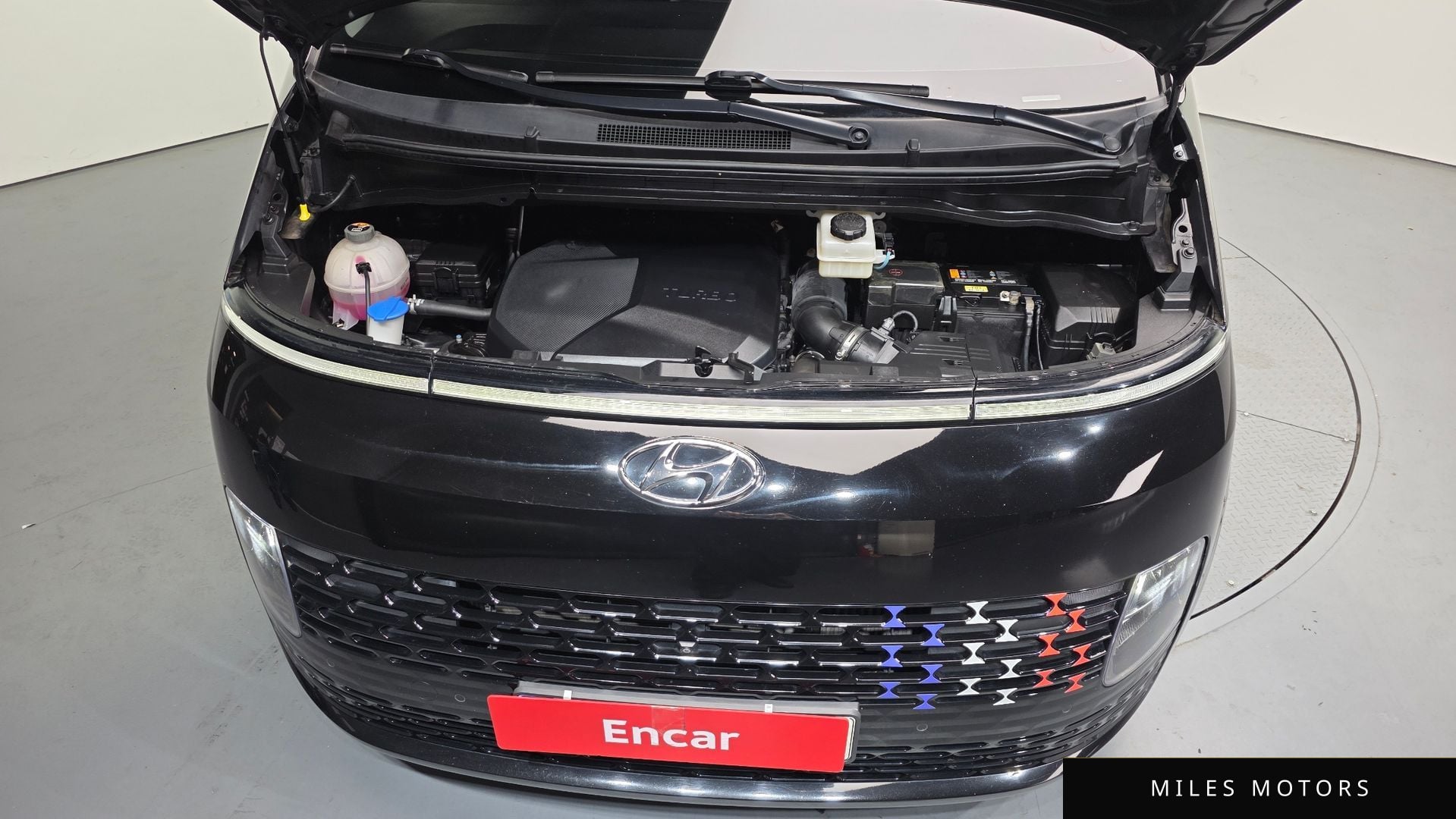 Hyundai Staria 2022 — миниатюра 6