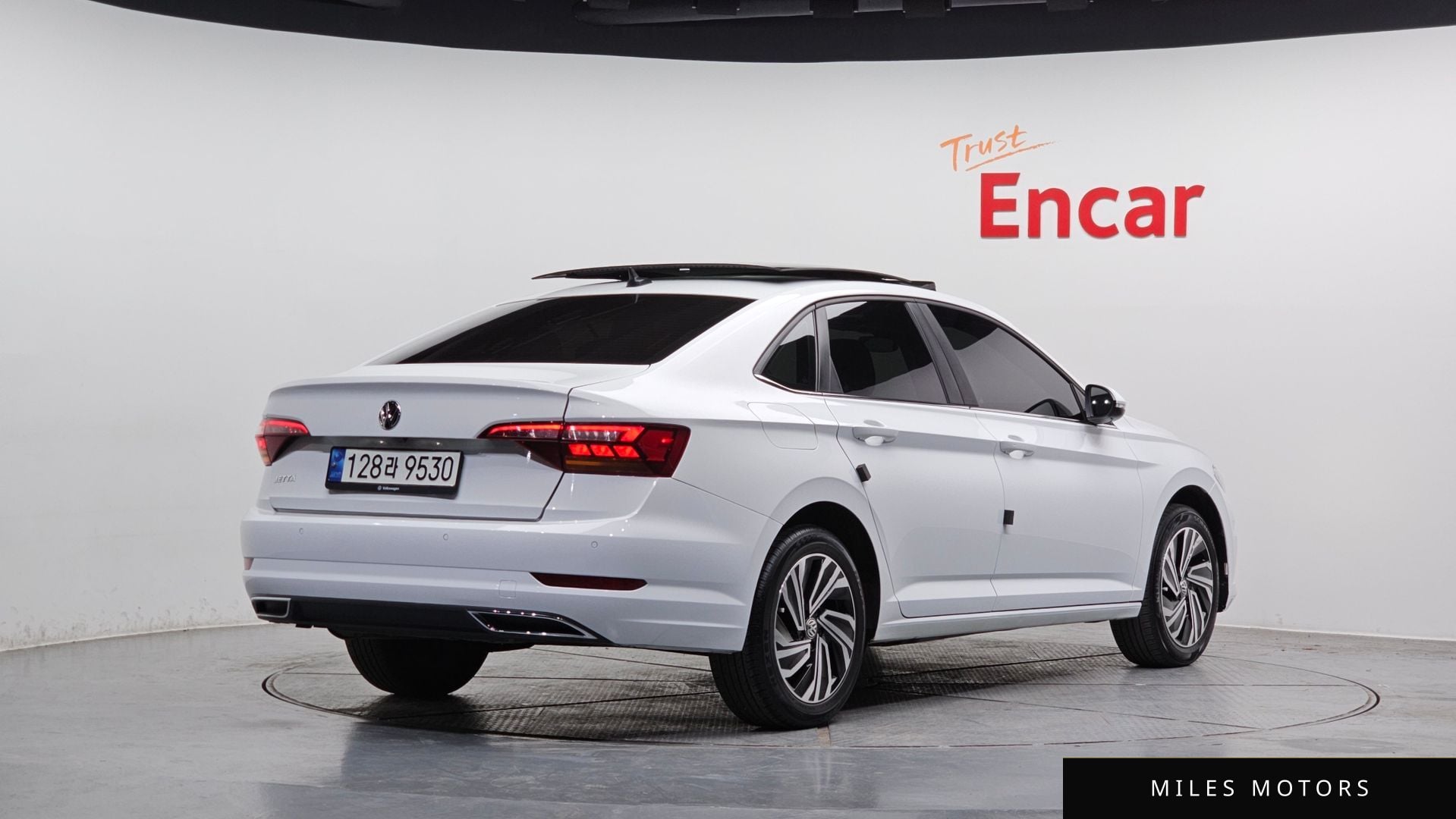 Volkswagen Jetta 2021 — миниатюра 2