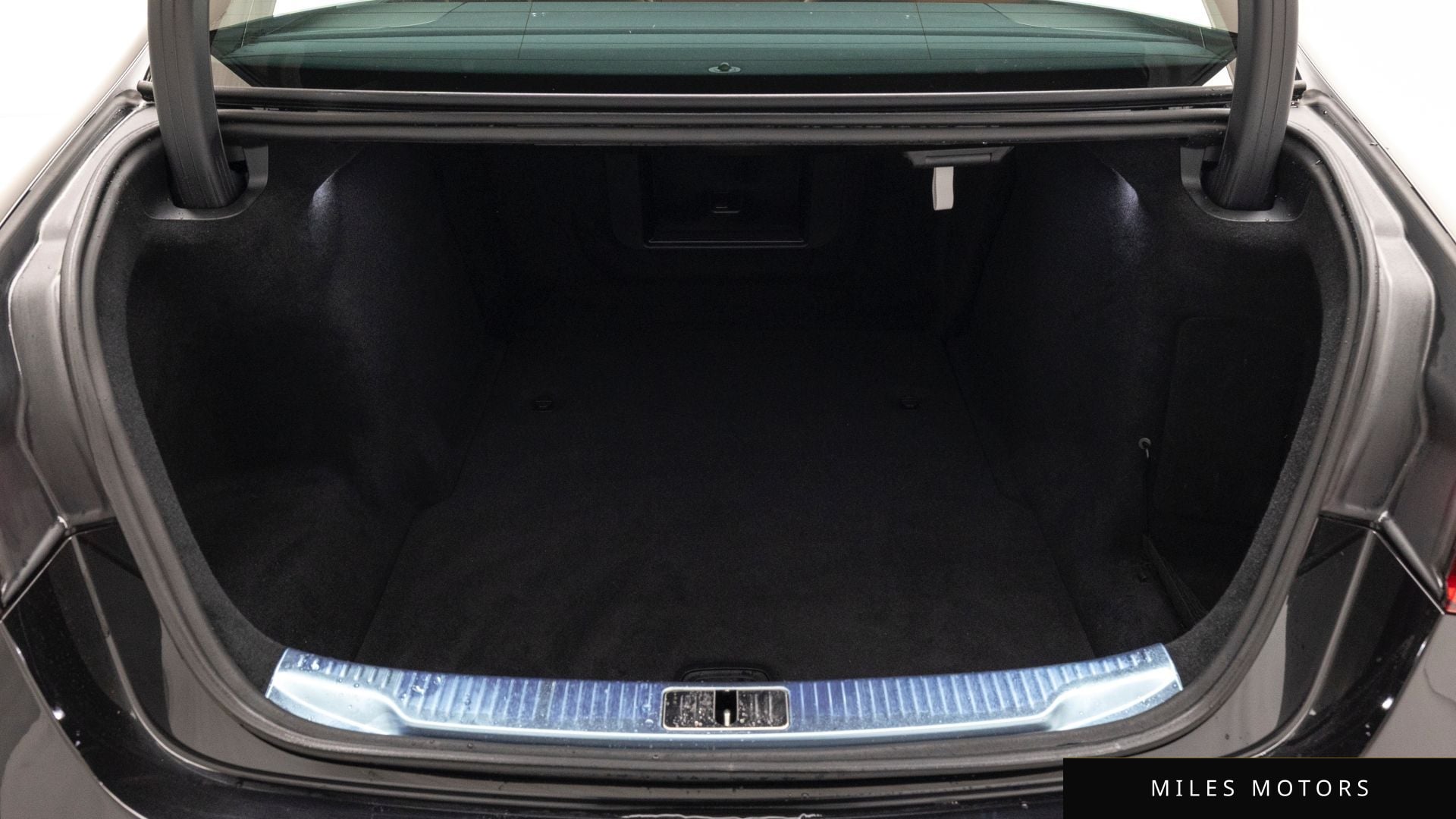 Mercedes-Benz S-Class W223 2025 — миниатюра 11