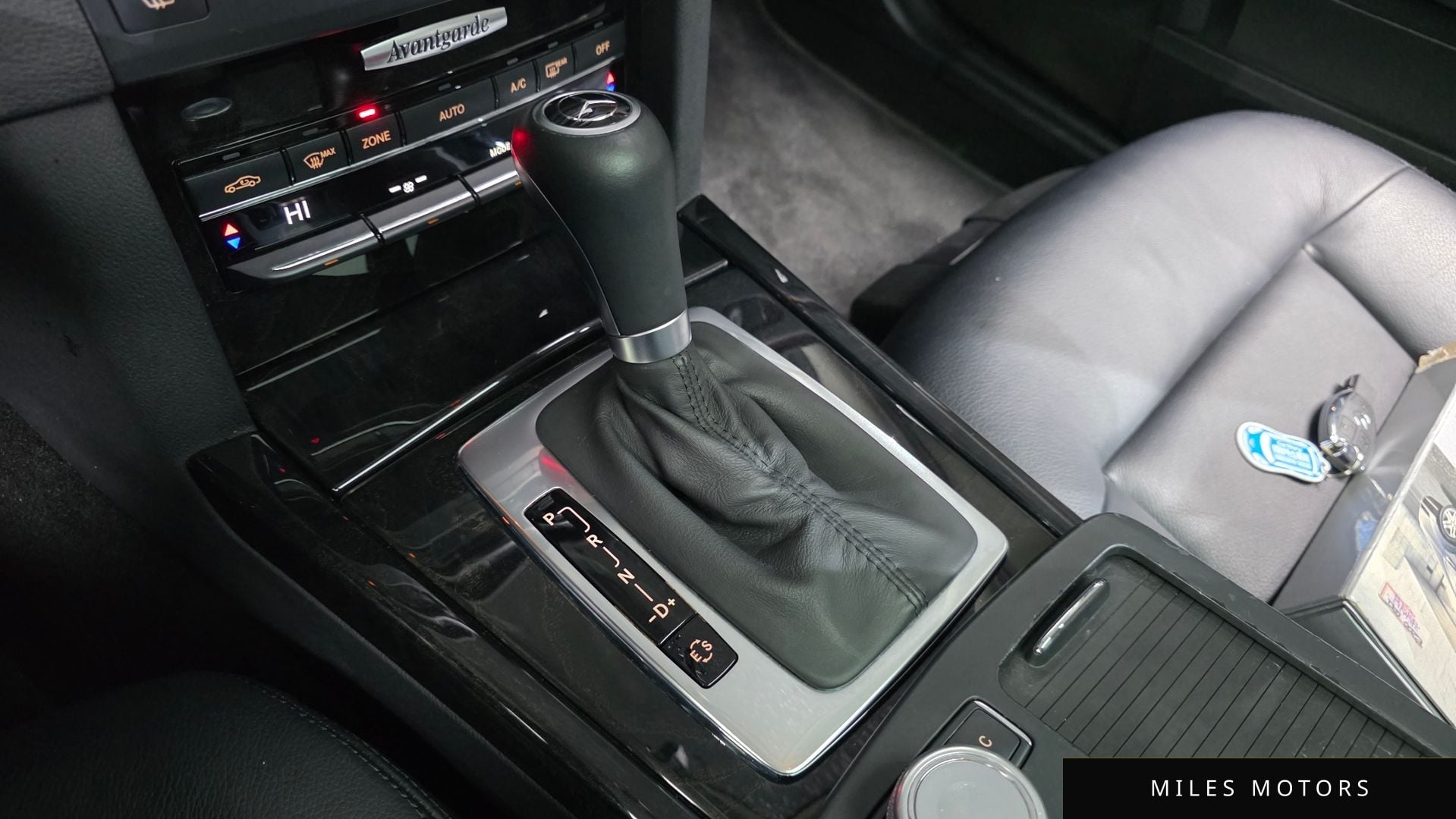 Mercedes-Benz E-Class W212 2011 — миниатюра 9
