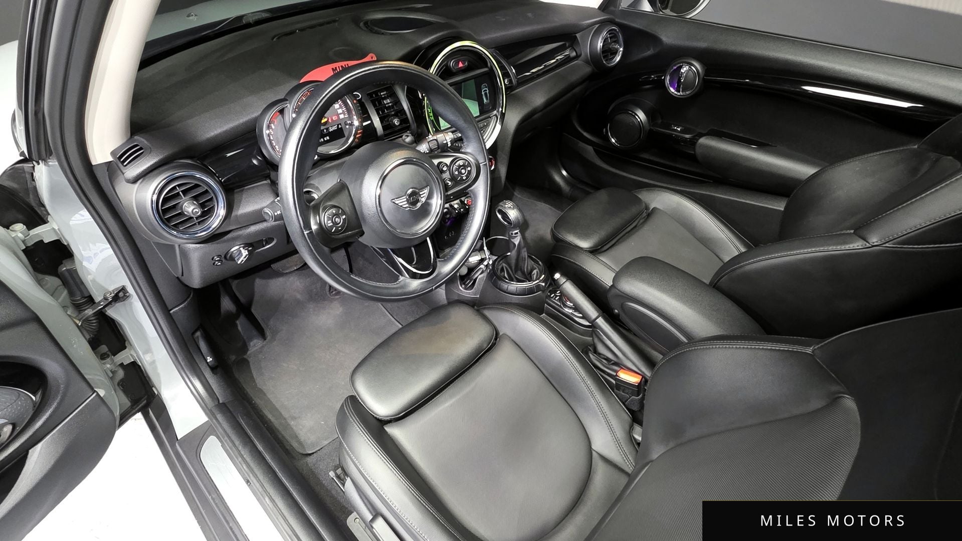 MINI Cooper 2017 — миниатюра 7