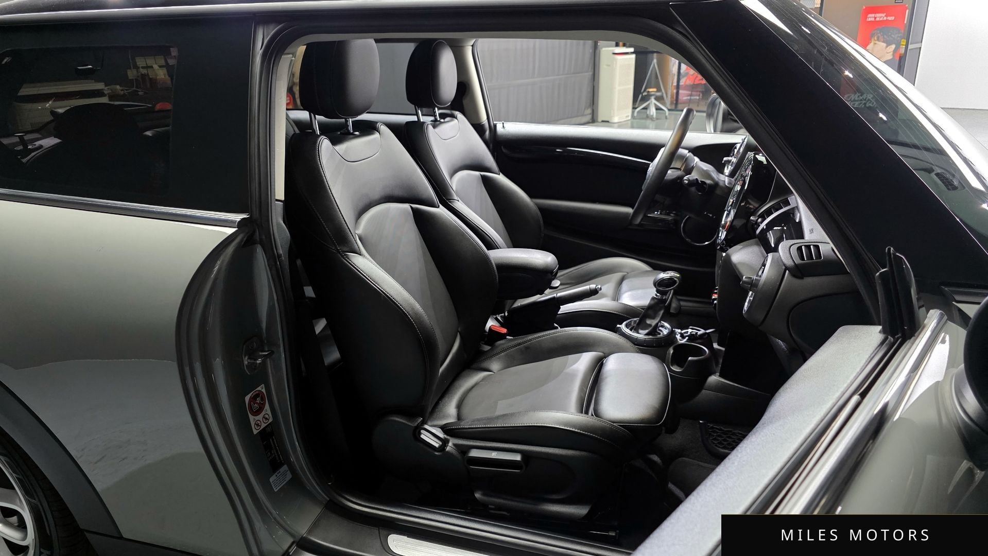 MINI Cooper 2017 — миниатюра 12
