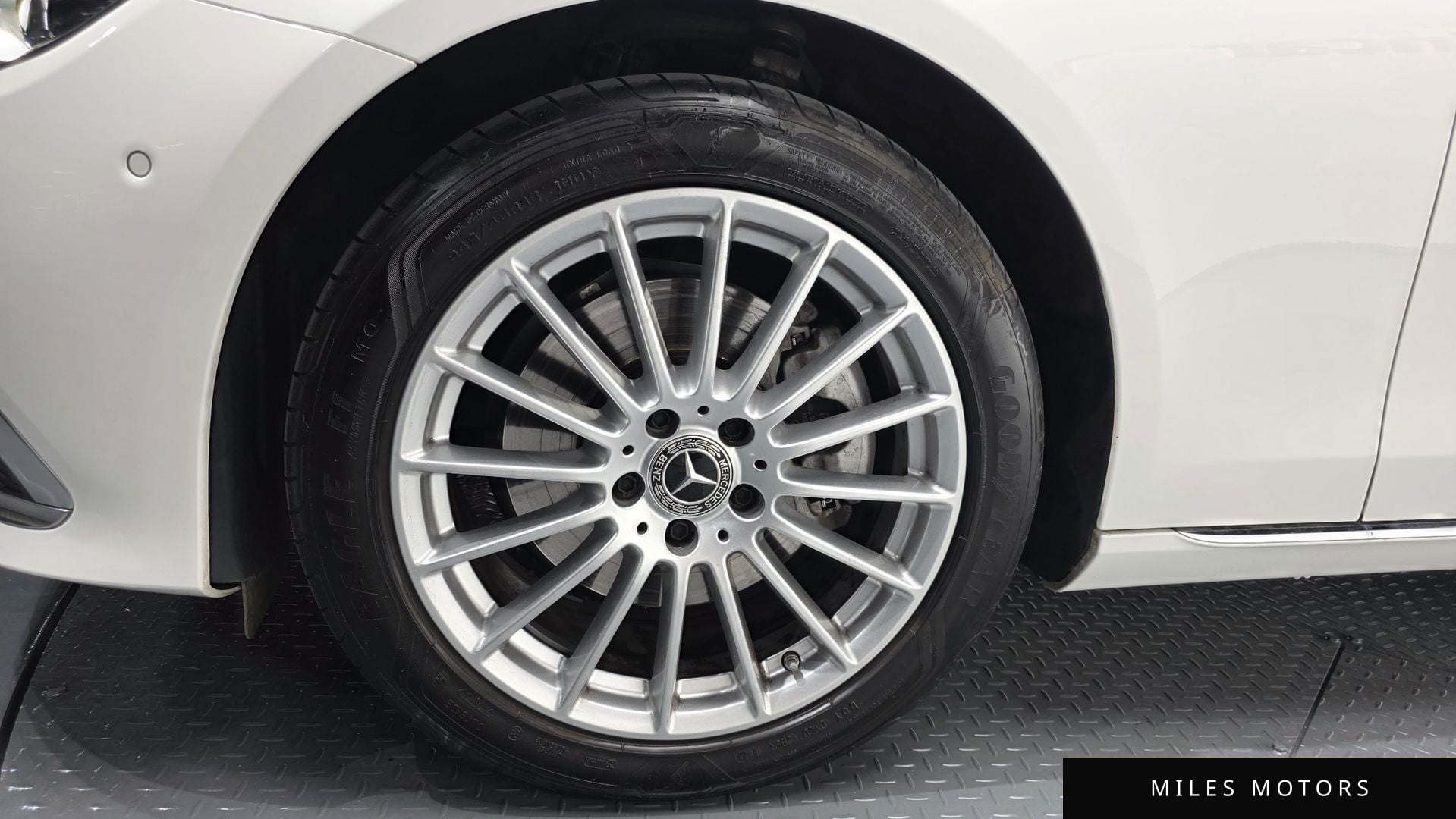 Mercedes-Benz E-Class W213 2022 — миниатюра 4