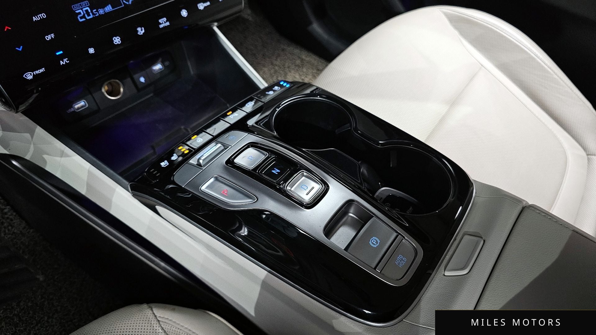 Hyundai Tucson 2022 — миниатюра 8