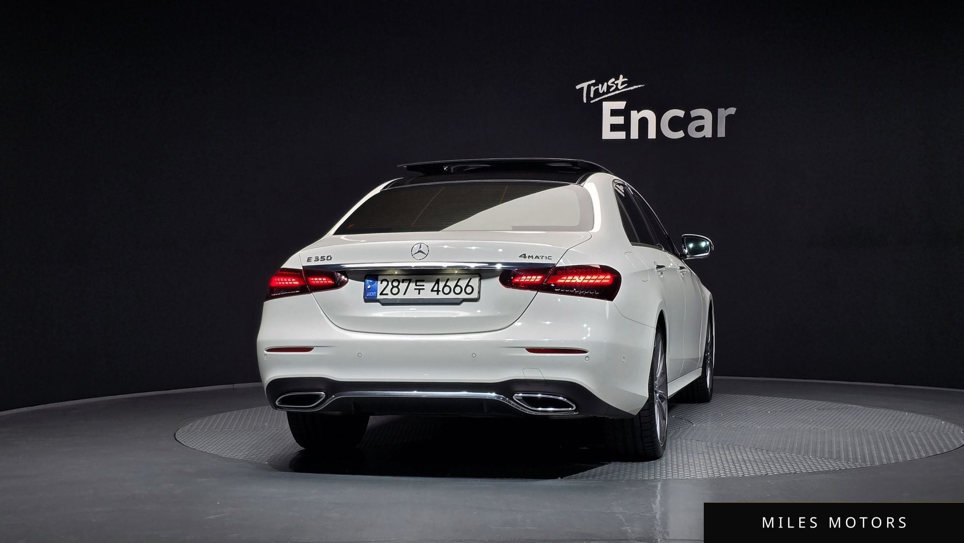 Mercedes-Benz E-클래스 W213 2022 — миниатюра 4