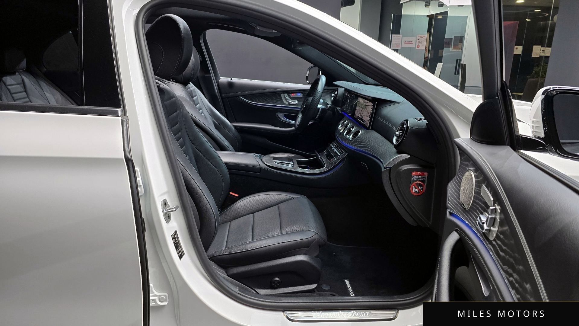 Mercedes-Benz E-클래스 W213 2022 — миниатюра 10