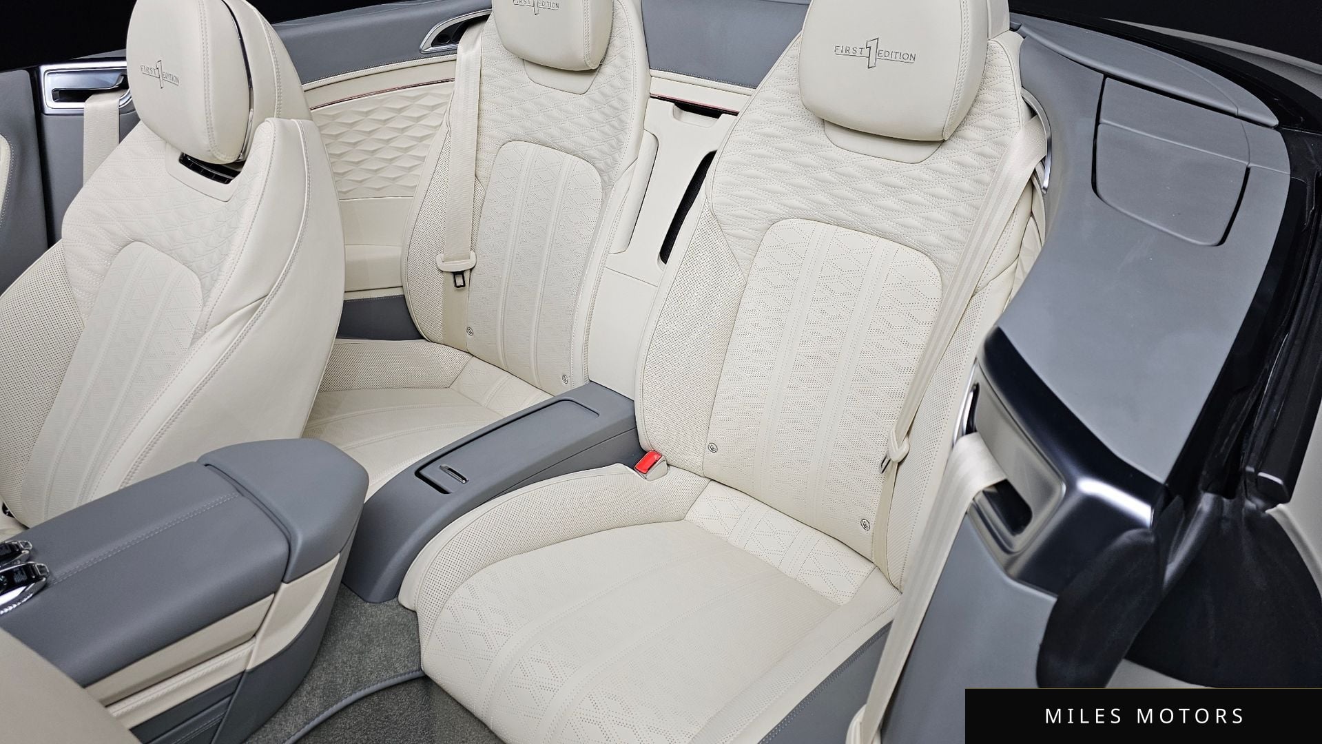 Bentley 컨티넨탈 GT 2025 — миниатюра 13