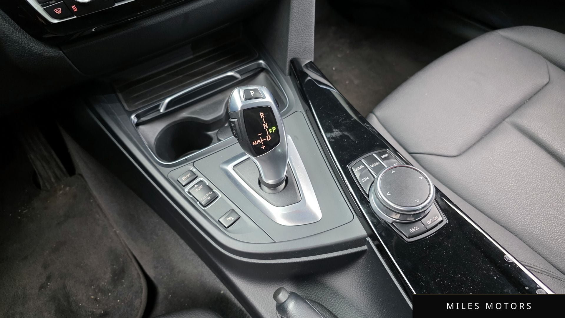BMW 3 Series (F30) 2018 — миниатюра 9
