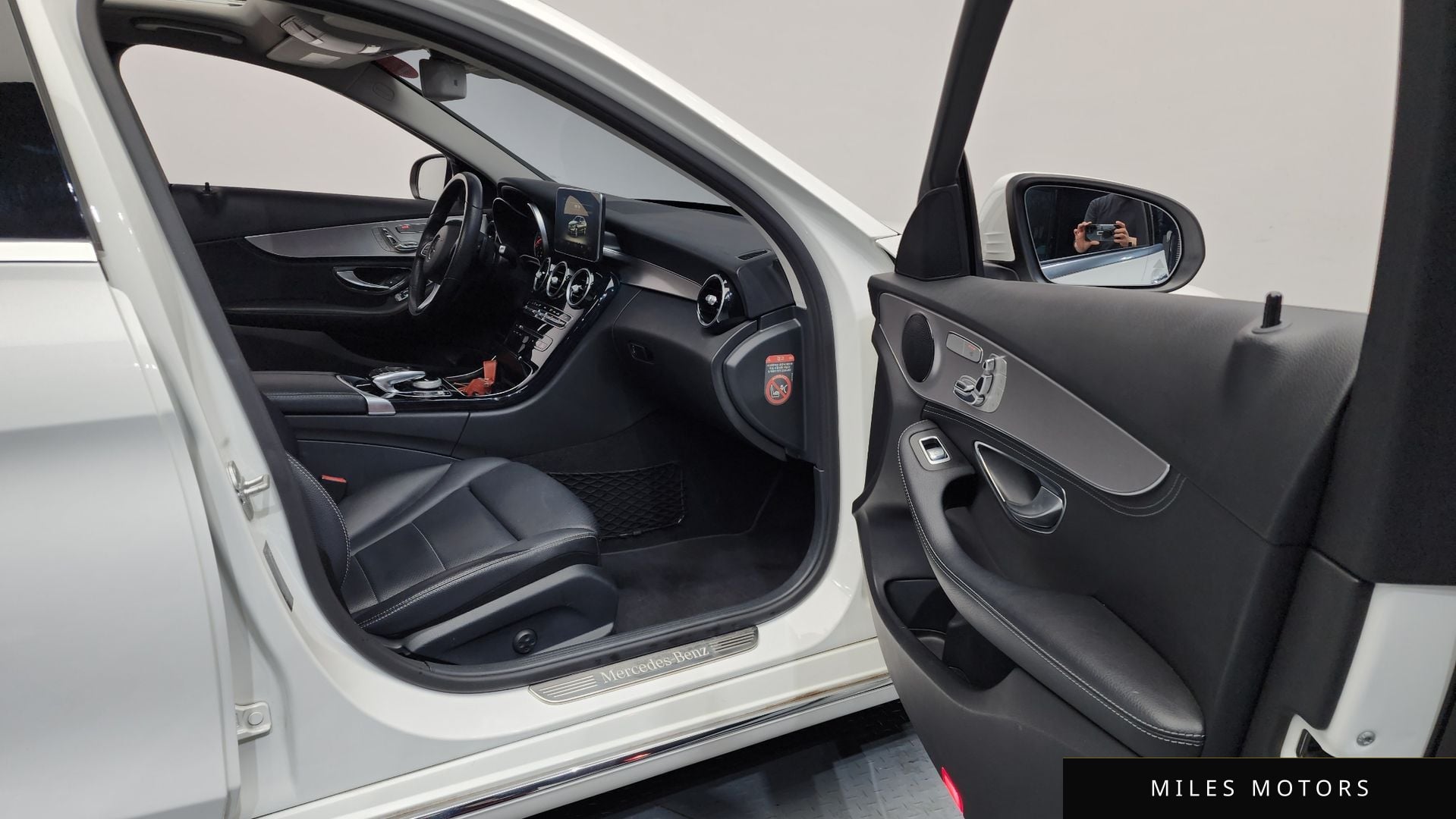 Mercedes-Benz C-Class W205 2016 — миниатюра 11