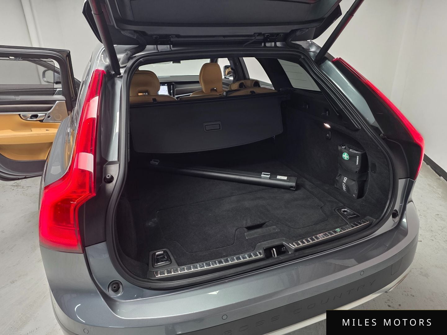Volvo V90 2020 — миниатюра 19