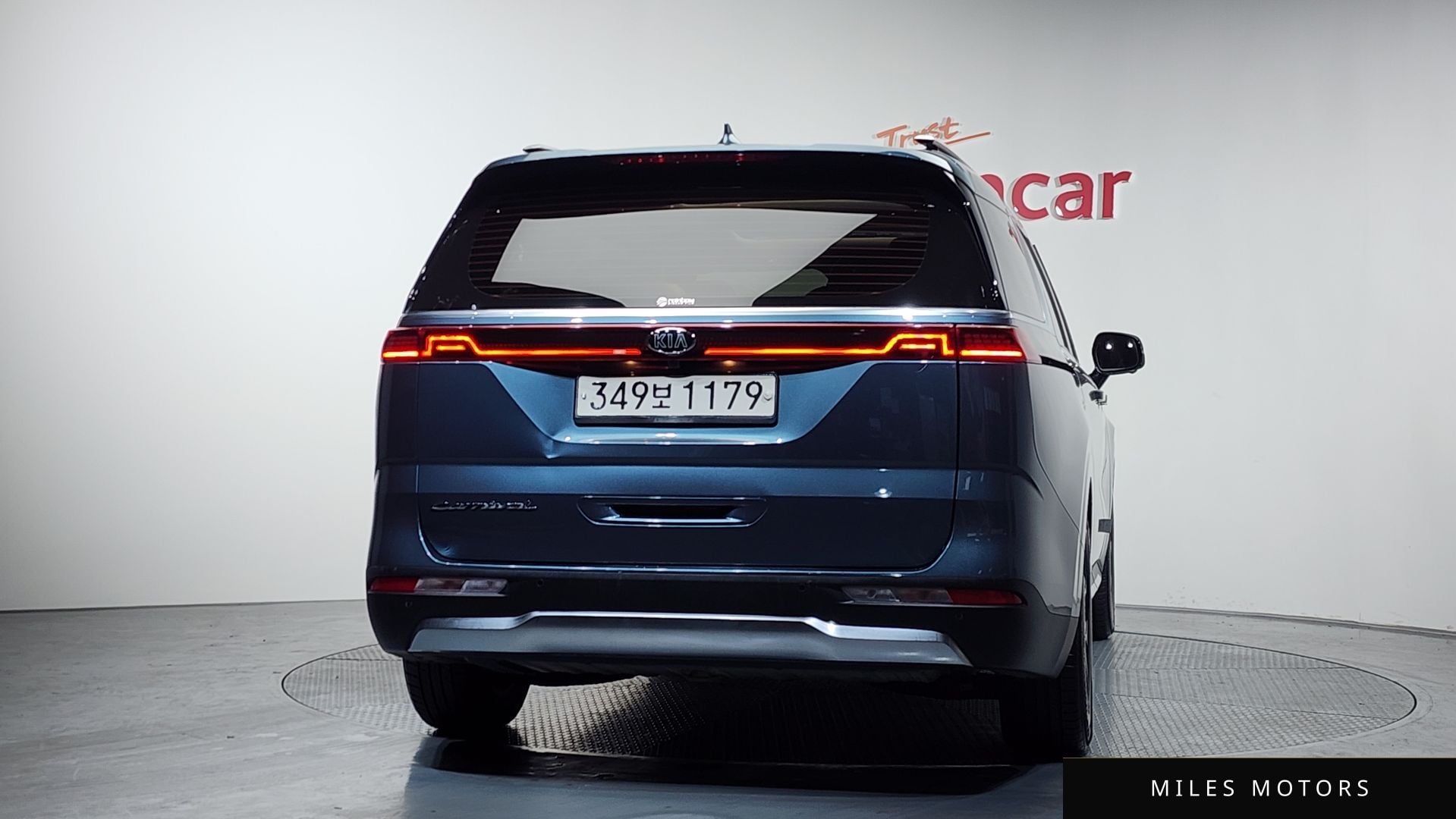 Kia Carnival 2021 — миниатюра 4