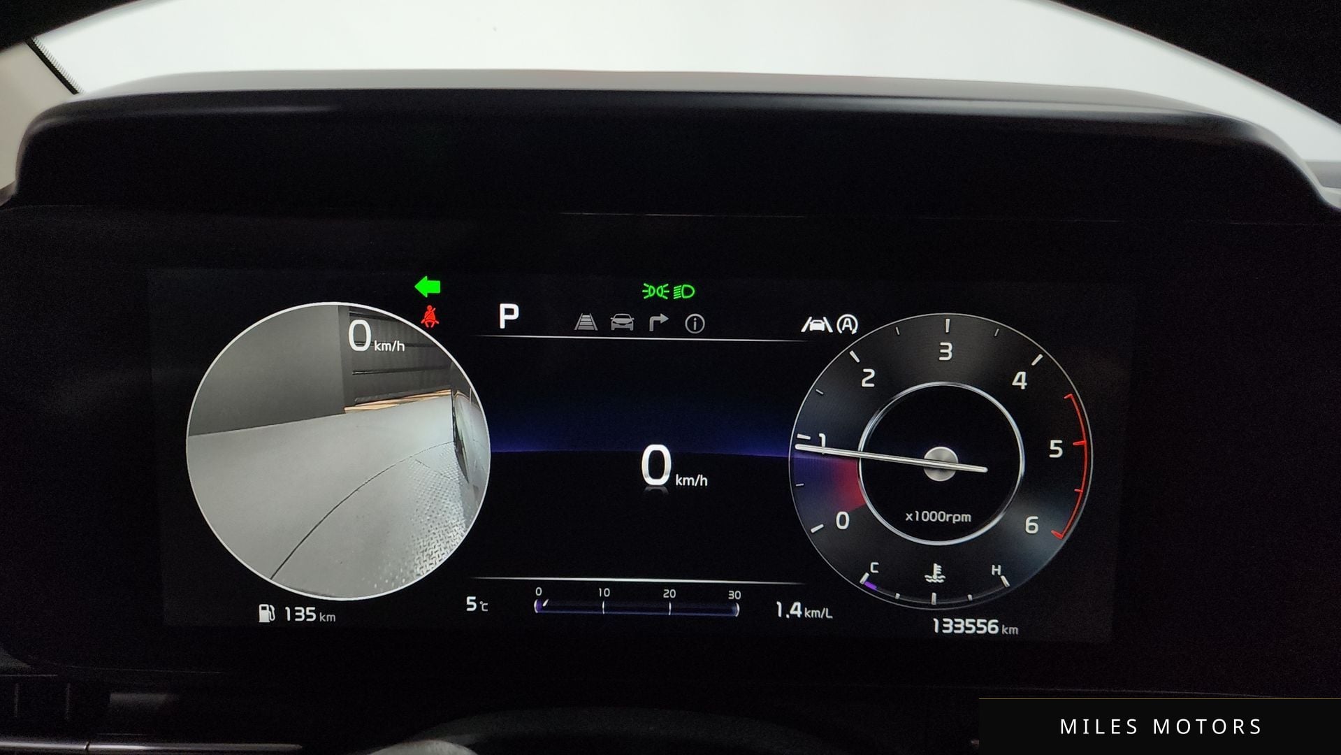 Kia Carnival 2021 — миниатюра 8