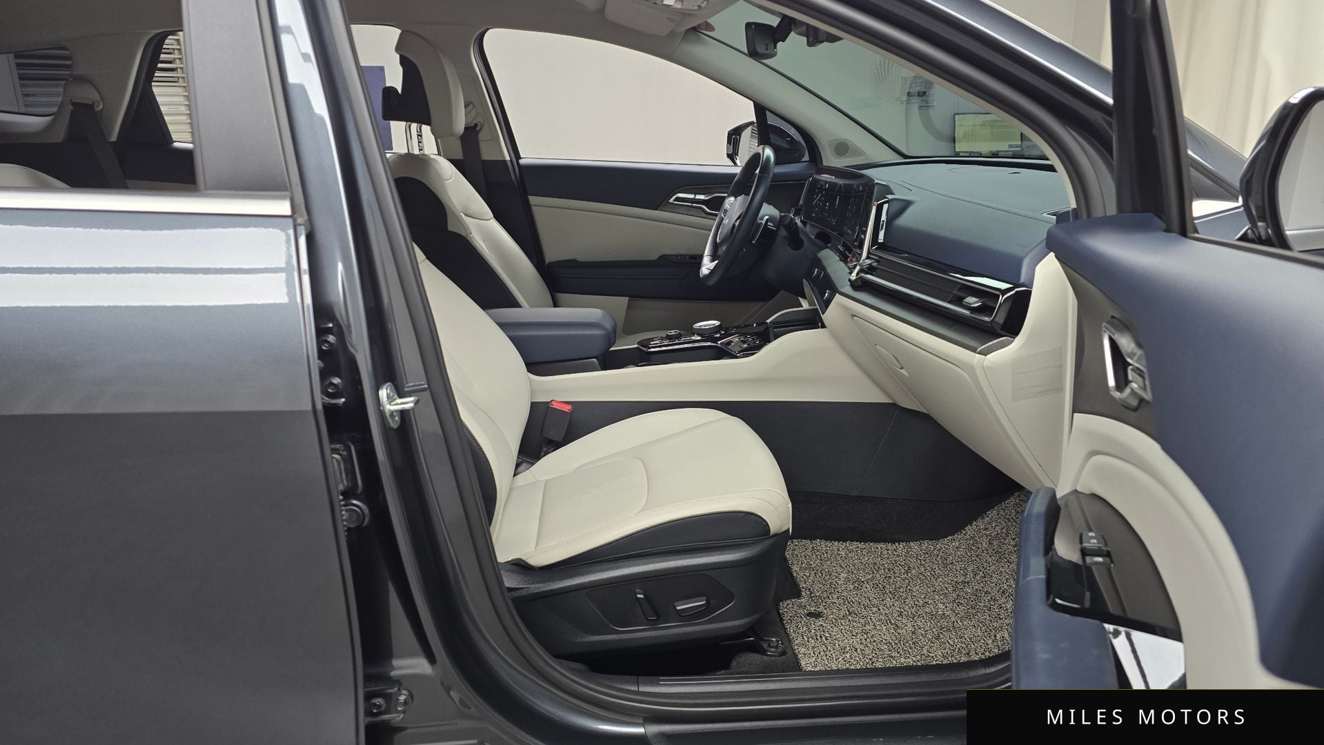 Kia Sportage 2022 — миниатюра 11
