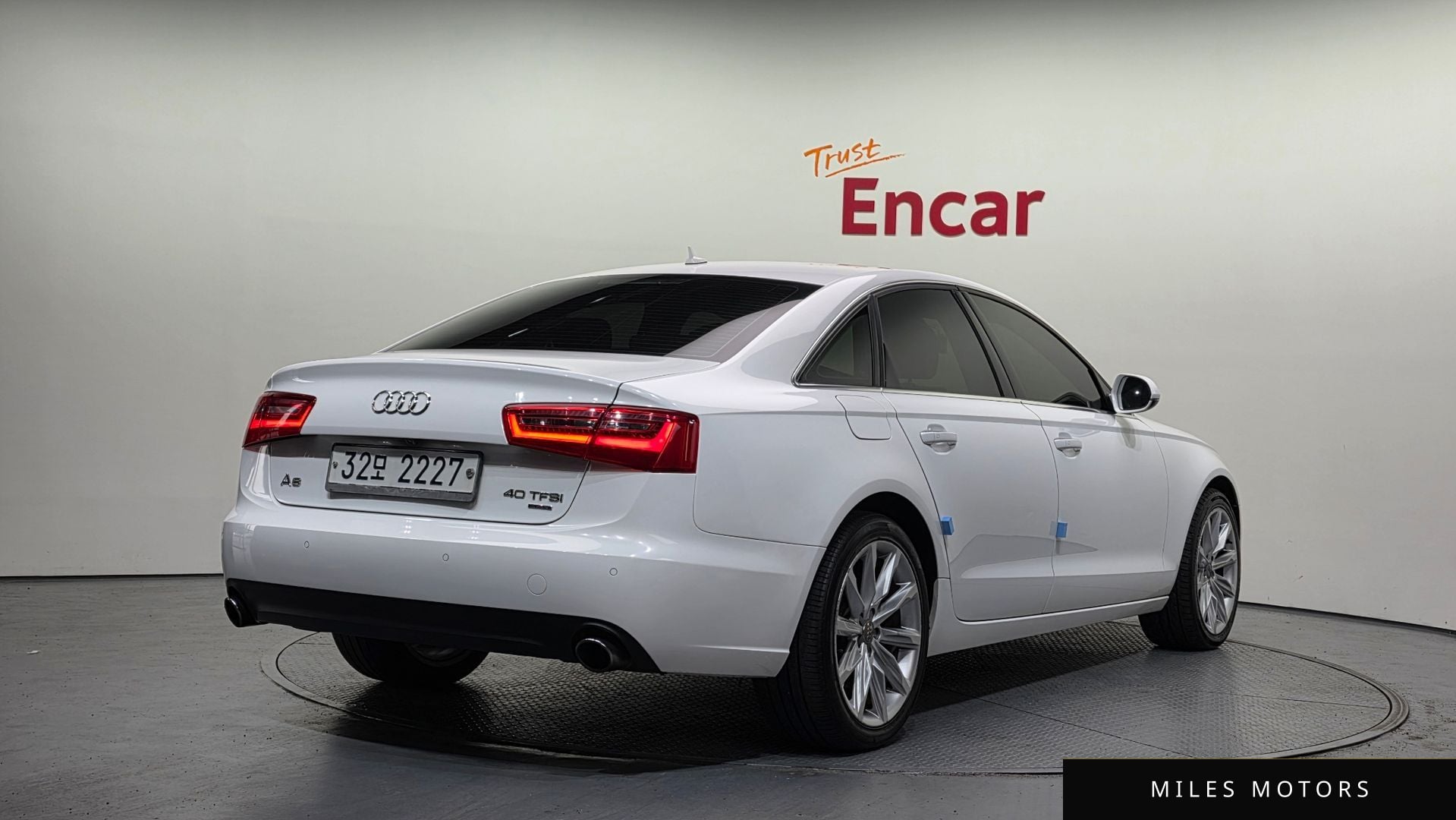 Audi A6 2014 — миниатюра 2