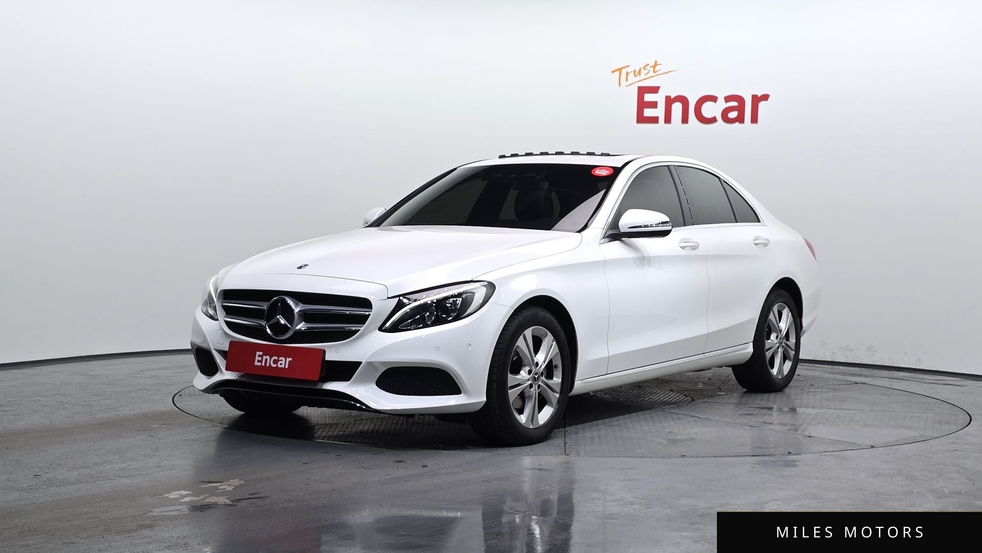 Mercedes-Benz C-Class W205 2018 — фото 1 из 12