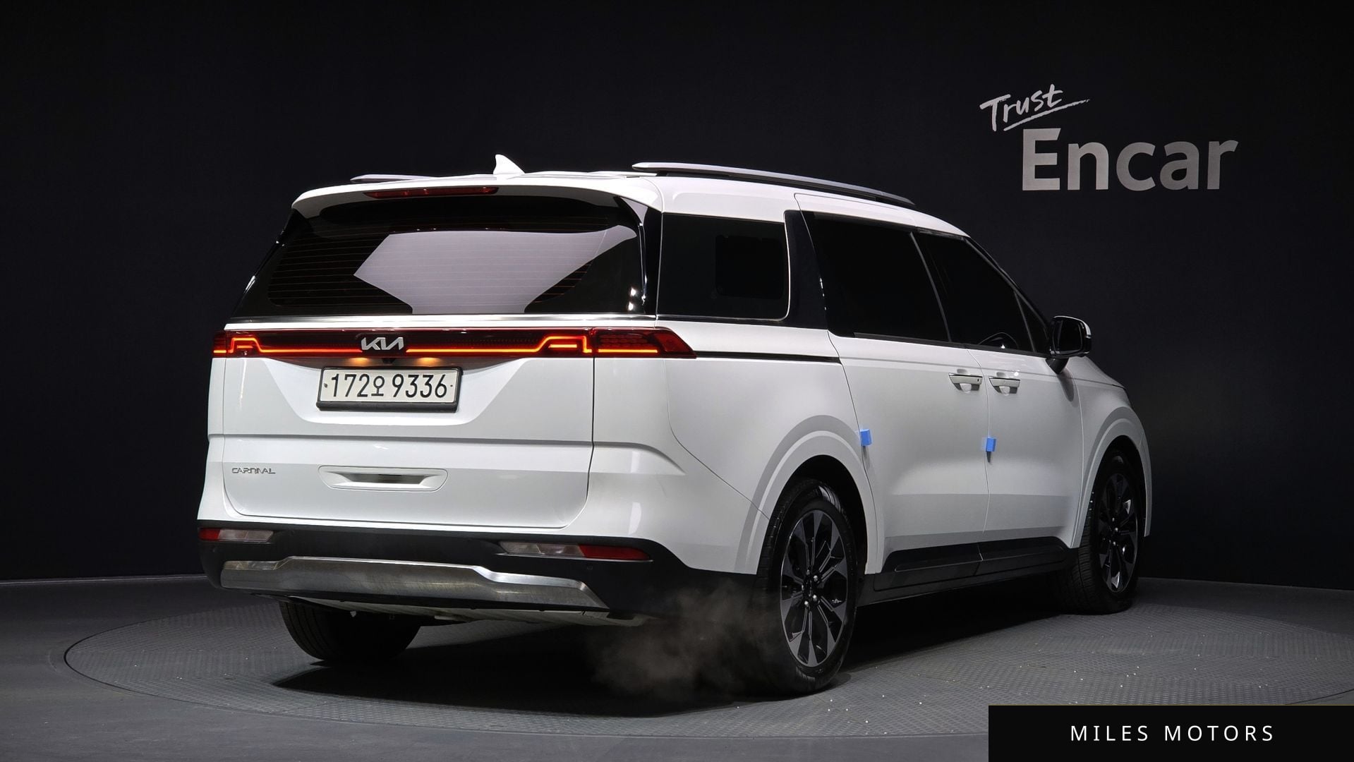 Kia Carnival 2023 — миниатюра 2