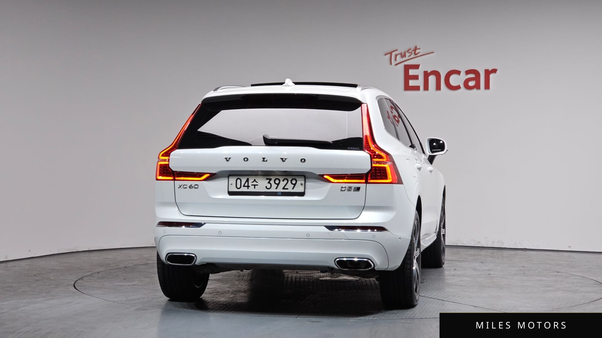 Volvo XC60 2019 — миниатюра 4
