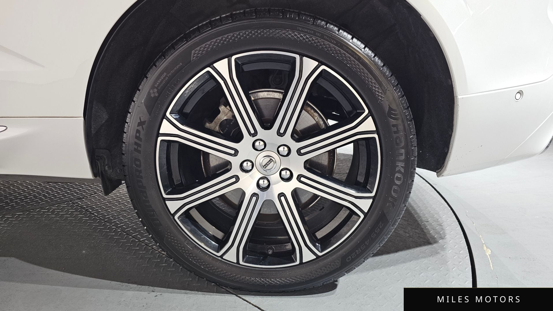 Volvo XC60 2019 — миниатюра 5