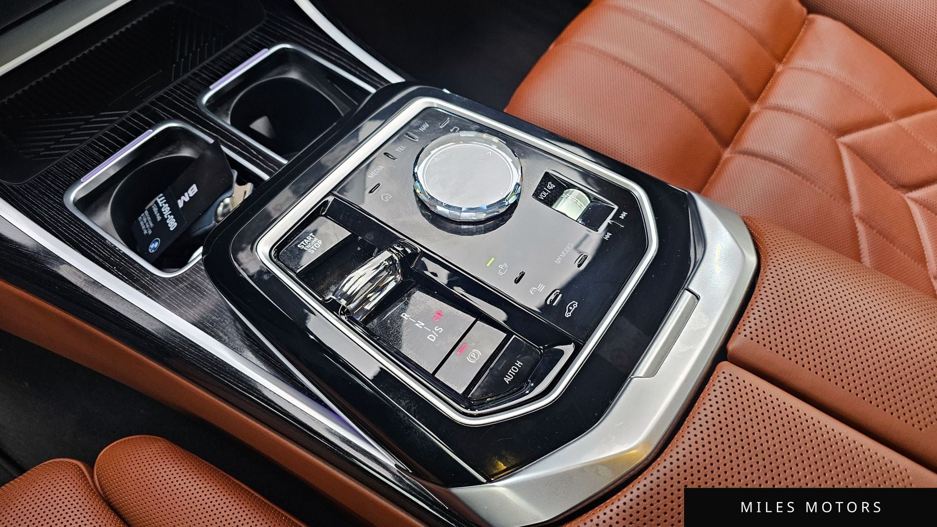 BMW 7 Series (G70) 2025 — миниатюра 9