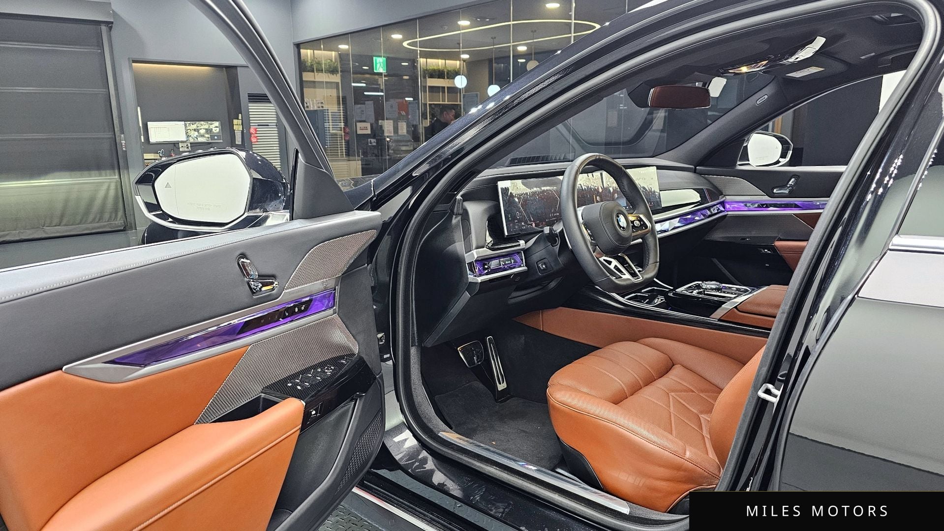 BMW 7 Series (G70) 2025 — миниатюра 11