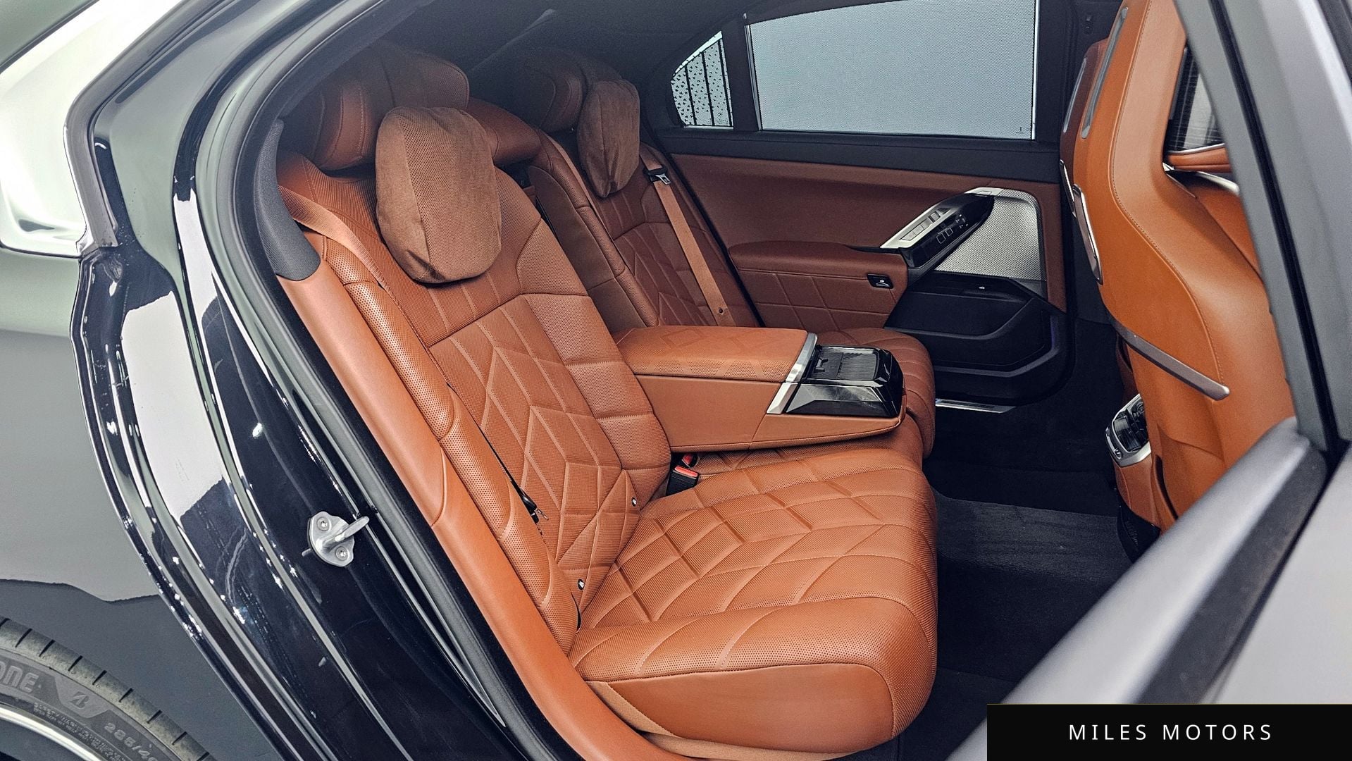 BMW 7 Series (G70) 2025 — миниатюра 12
