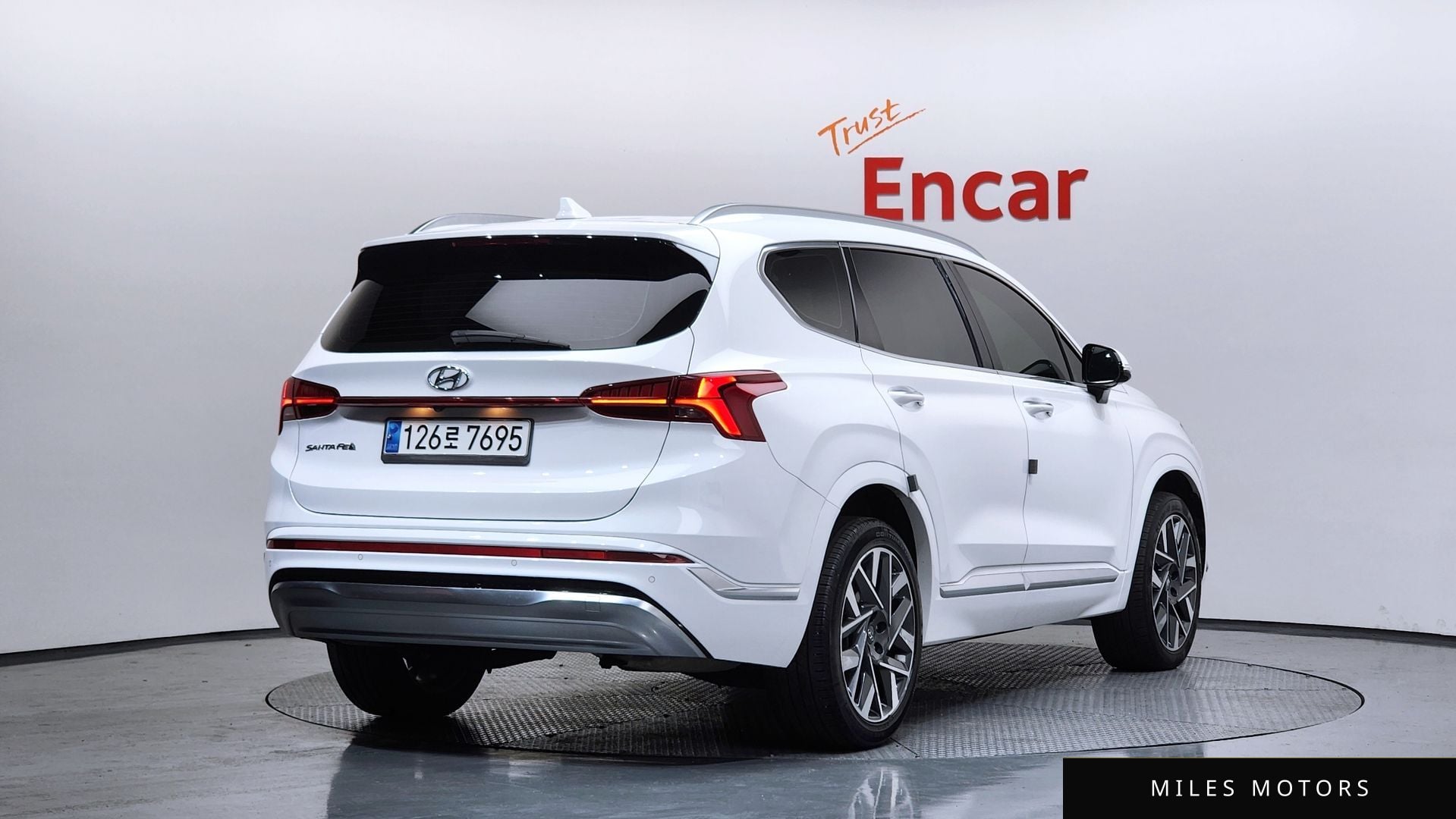 Hyundai Santafe 2021 — миниатюра 2