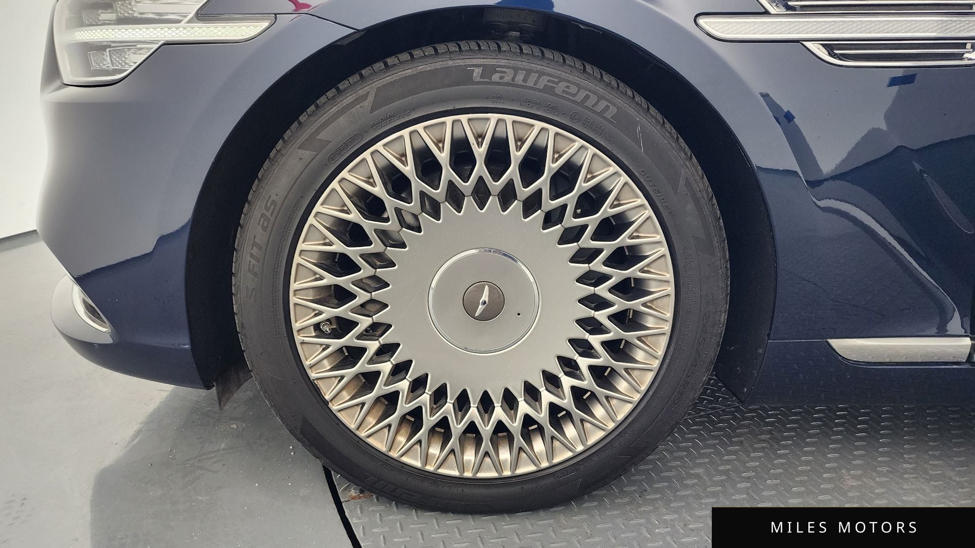 Genesis G90 2020 — миниатюра 5