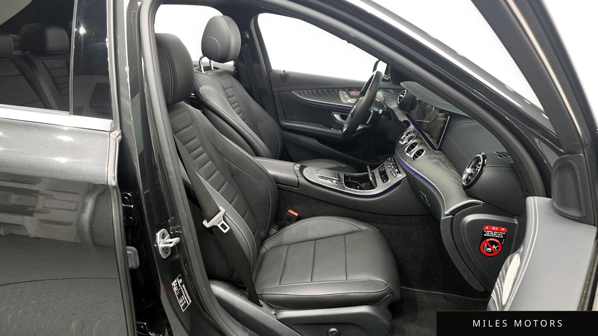 Mercedes-Benz E-Class W213 2022 — миниатюра 11