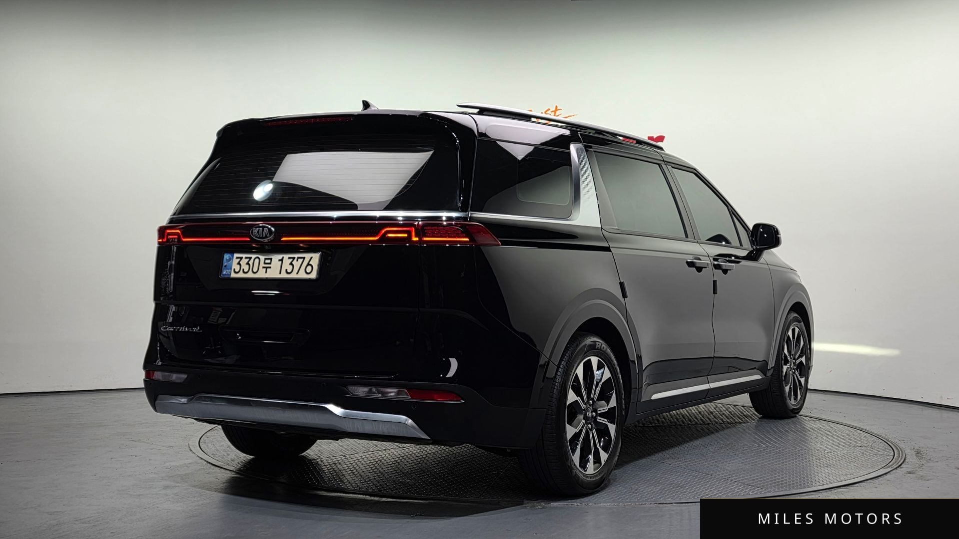 Kia Carnival 2021 — миниатюра 2